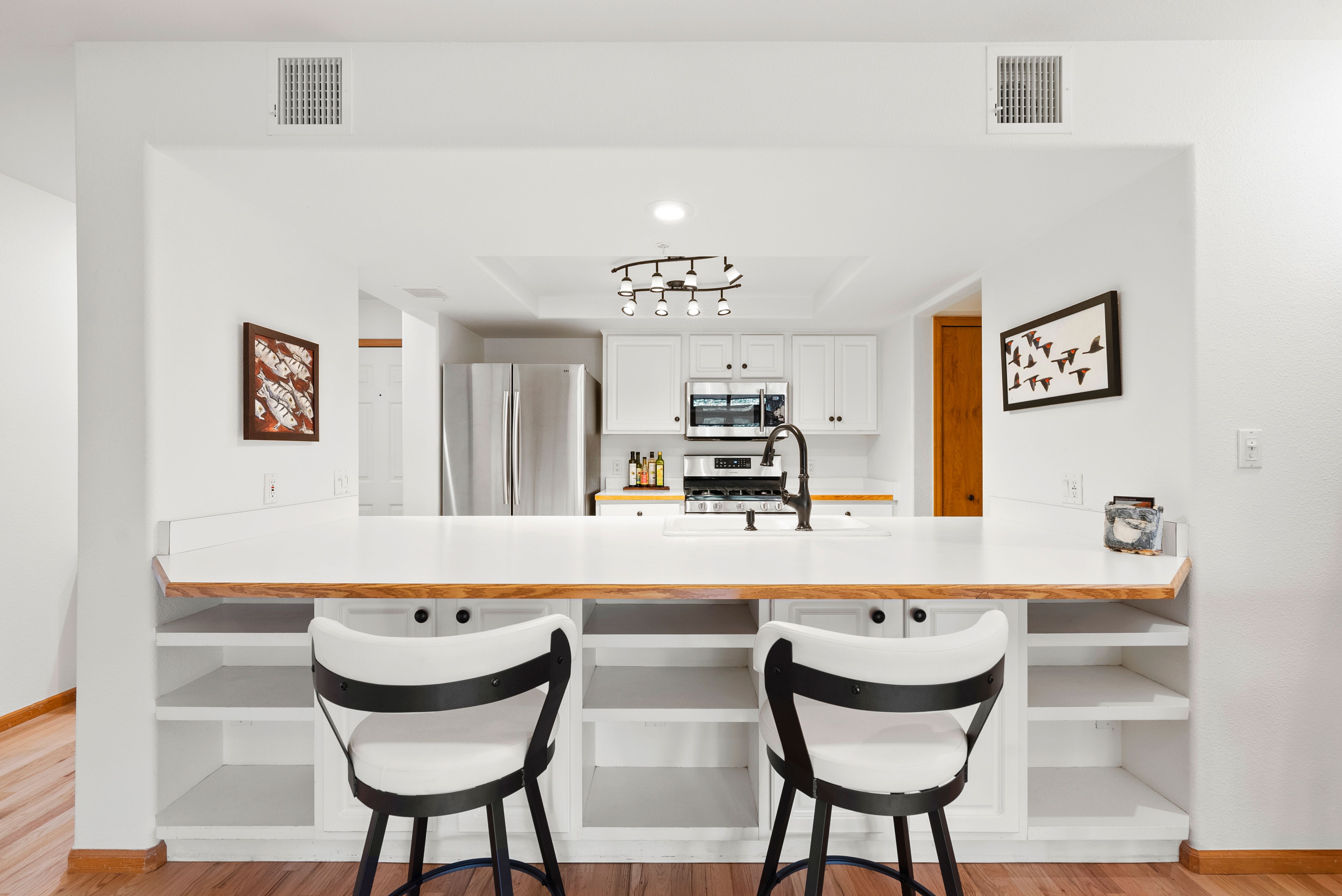  Designer Remodeled Penthouse Condo - 物件實景