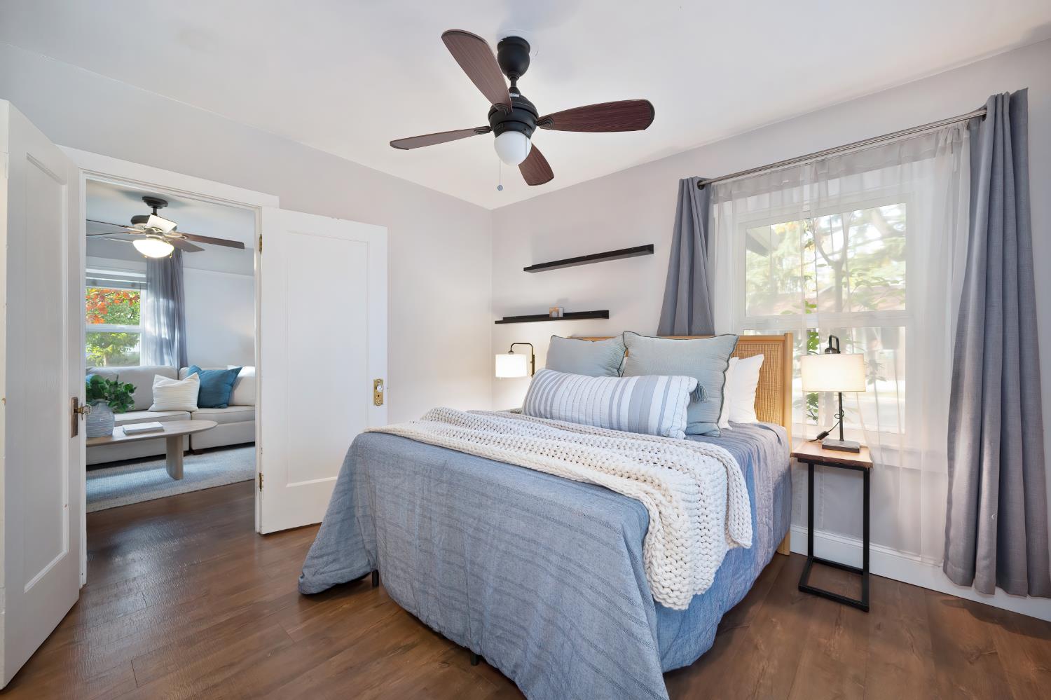 Sacramento, California, 95817, United States, 2 Bedrooms Bedrooms, ,1 BathroomBathrooms,Residential,For Sale,1991606