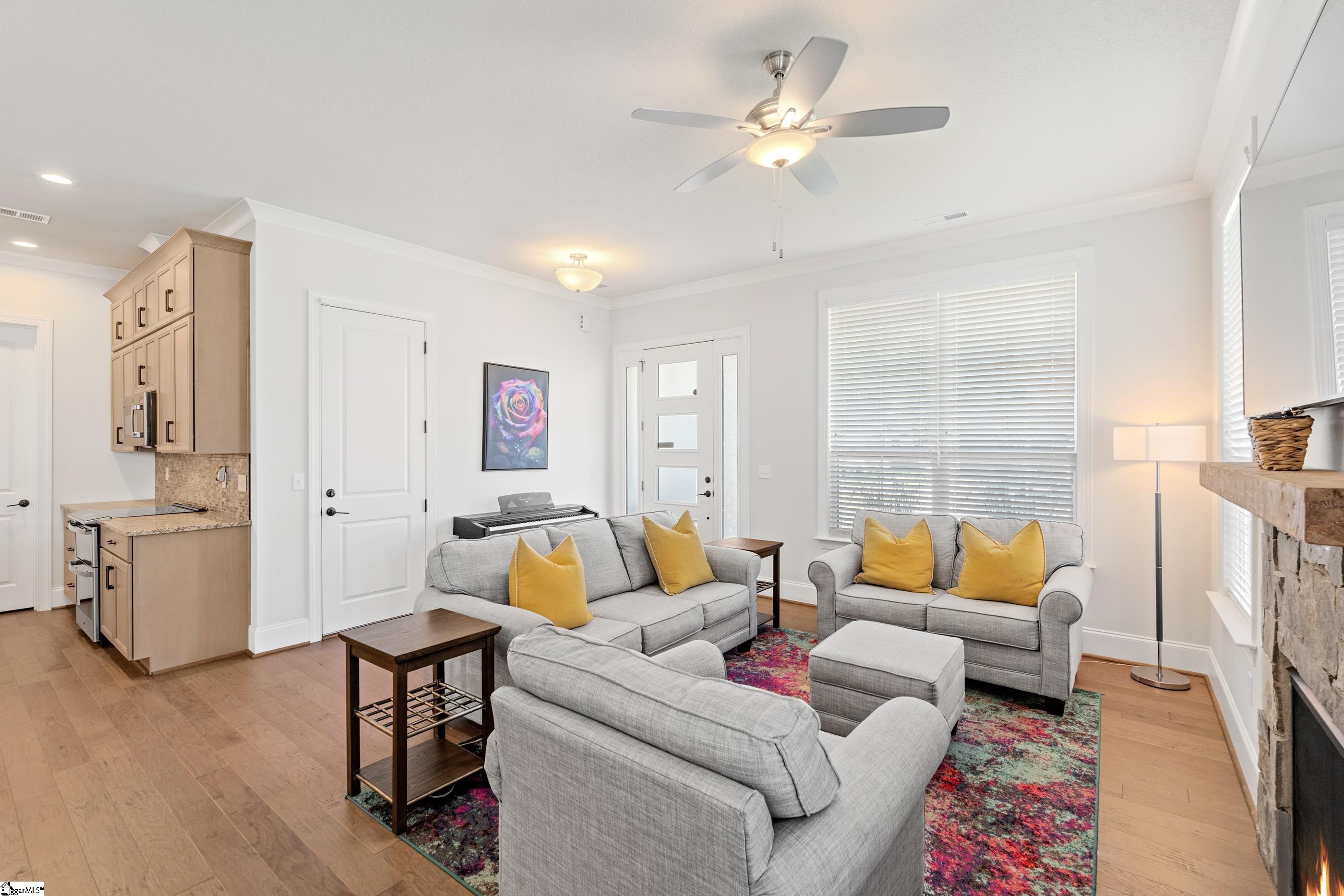 Simpsonville, South Carolina, 29680, United States, 4 Bedrooms Bedrooms, ,3 BathroomsBathrooms,Residential,For Sale,1925678