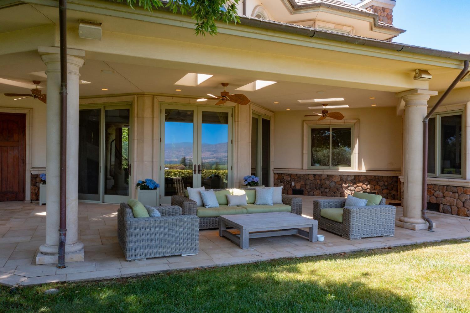 Napa, California, 94558, United States, 5 Bedrooms Bedrooms, ,8 BathroomsBathrooms,Residential,For Sale,1862462