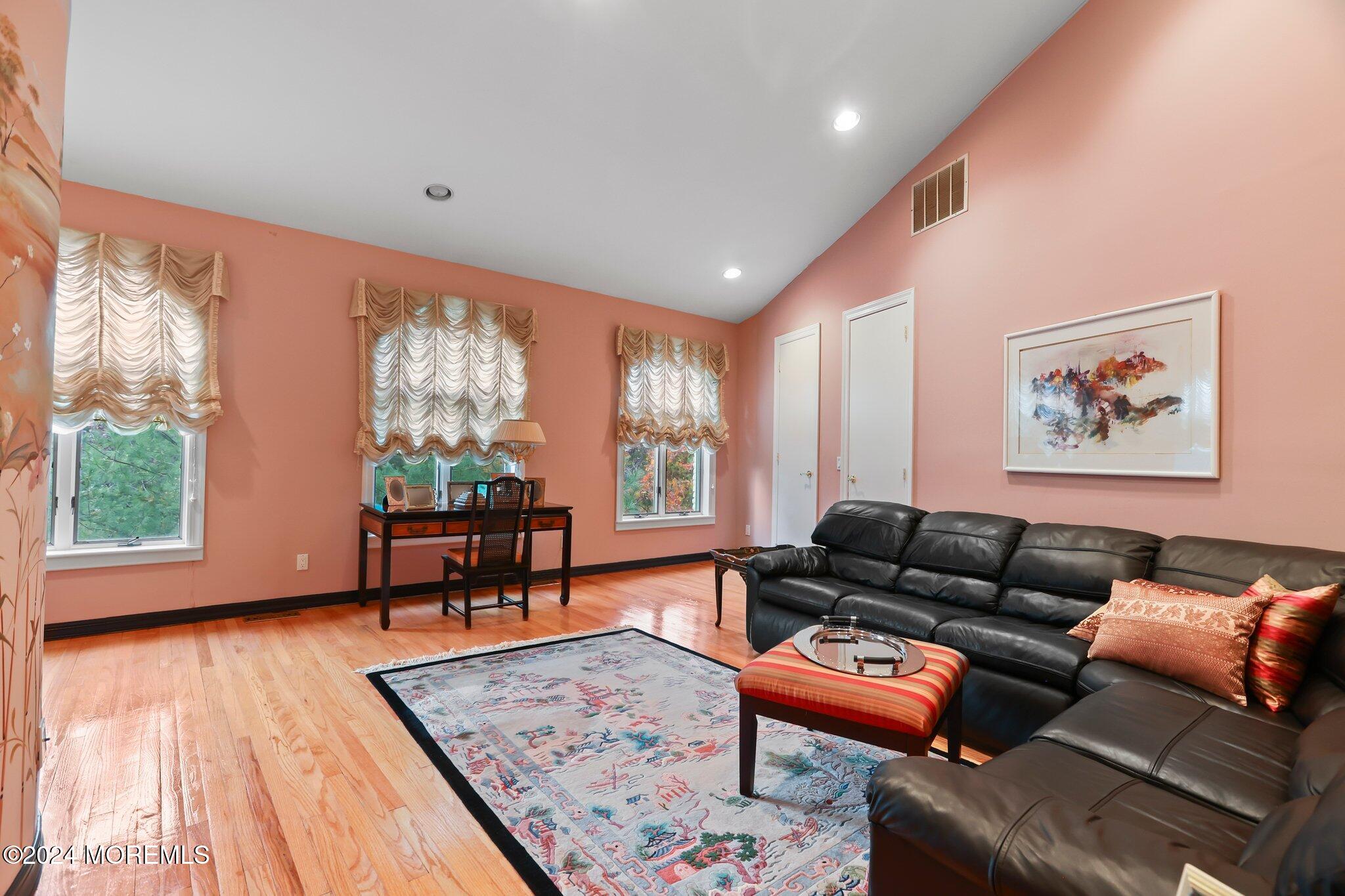 Morganville, New Jersey, 07751, United States, 6 Bedrooms Bedrooms, ,8 BathroomsBathrooms,Residential,For Sale,1982169