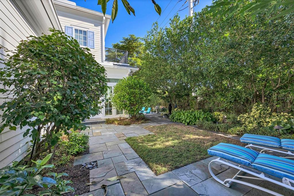 Sarasota, Florida, 34236, United States, 3 Bedrooms Bedrooms, ,3 BathroomsBathrooms,Residential,For Sale,1995531