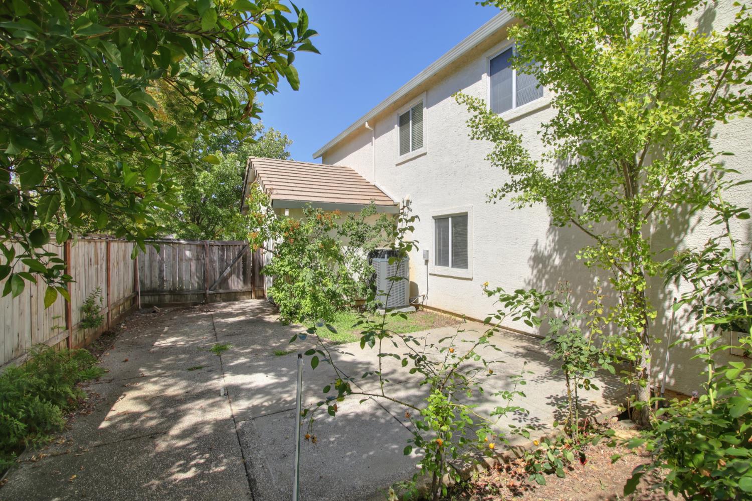 Folsom, California, 95630, United States, 4 Bedrooms Bedrooms, ,3 BathroomsBathrooms,Residential,For Sale,1926196