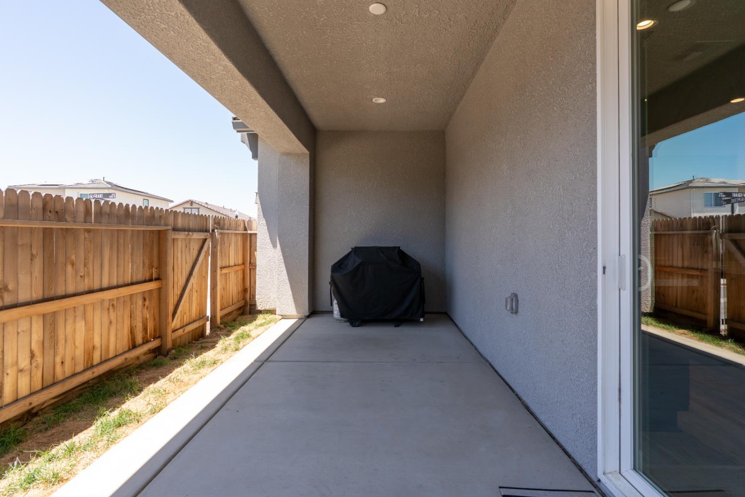 Madera, California, 93636, United States, 4 Bedrooms Bedrooms, ,4 BathroomsBathrooms,Residential,For Sale,1938347