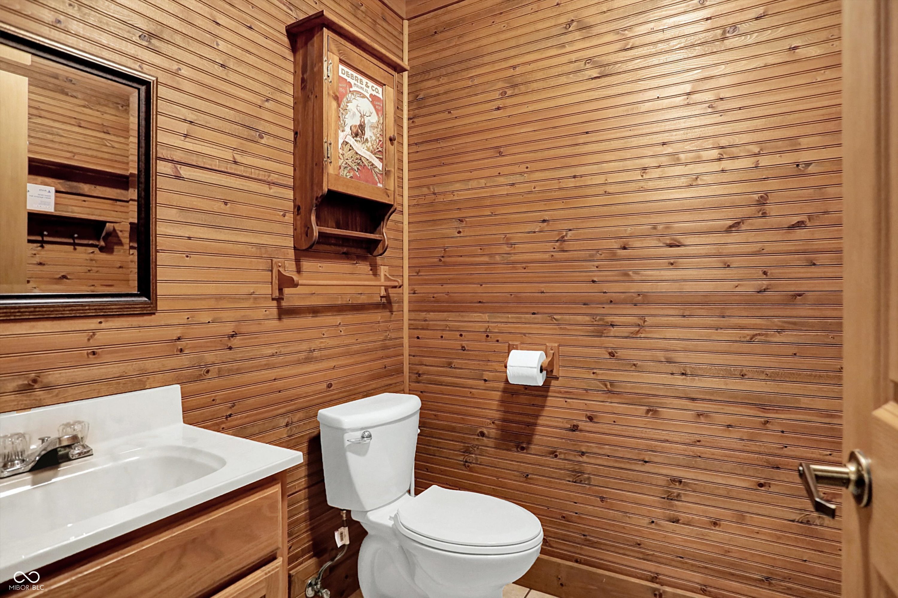 Lafayette, Indiana, 47905, United States, 3 Bedrooms Bedrooms, ,4 BathroomsBathrooms,Residential,For Sale,1979408