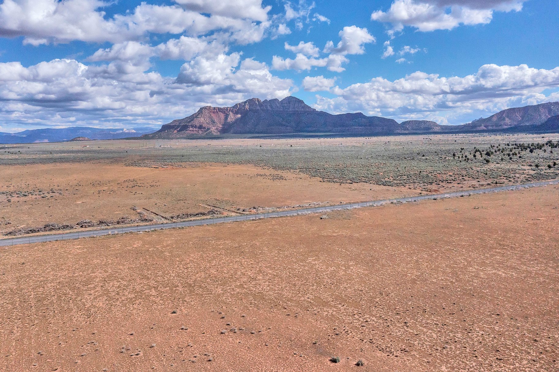  Scenic 5-Acre Retreat With Iconic Southern Utah Views - 物件實景