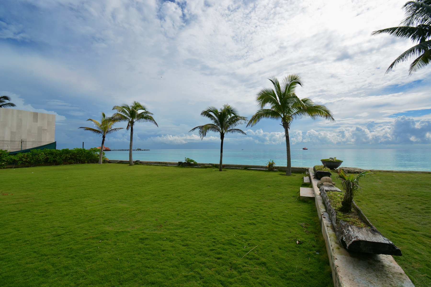  BEACHFRONT RESIDENTIAL LOT IN PLAYACAR GATED COMMUNITY - 物件實景