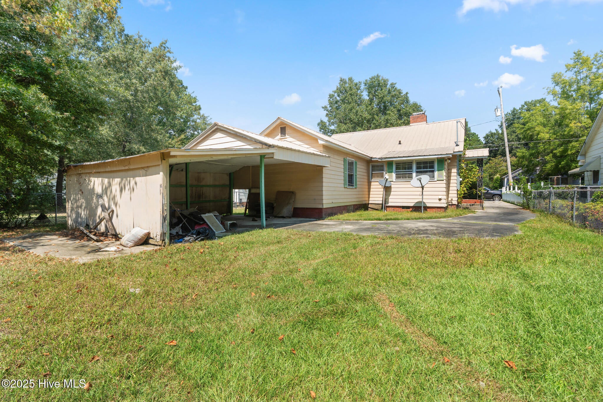 Laurinburg, North Carolina, 28352, United States, 20 Bedrooms Bedrooms, ,9 BathroomsBathrooms,Residential,For Sale,1942200