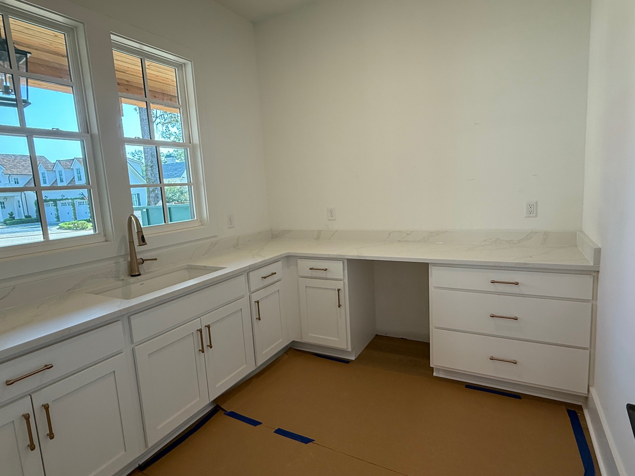  Stunning New Construction Home Includes a Private, Assigned Boat Slip - 物件實景