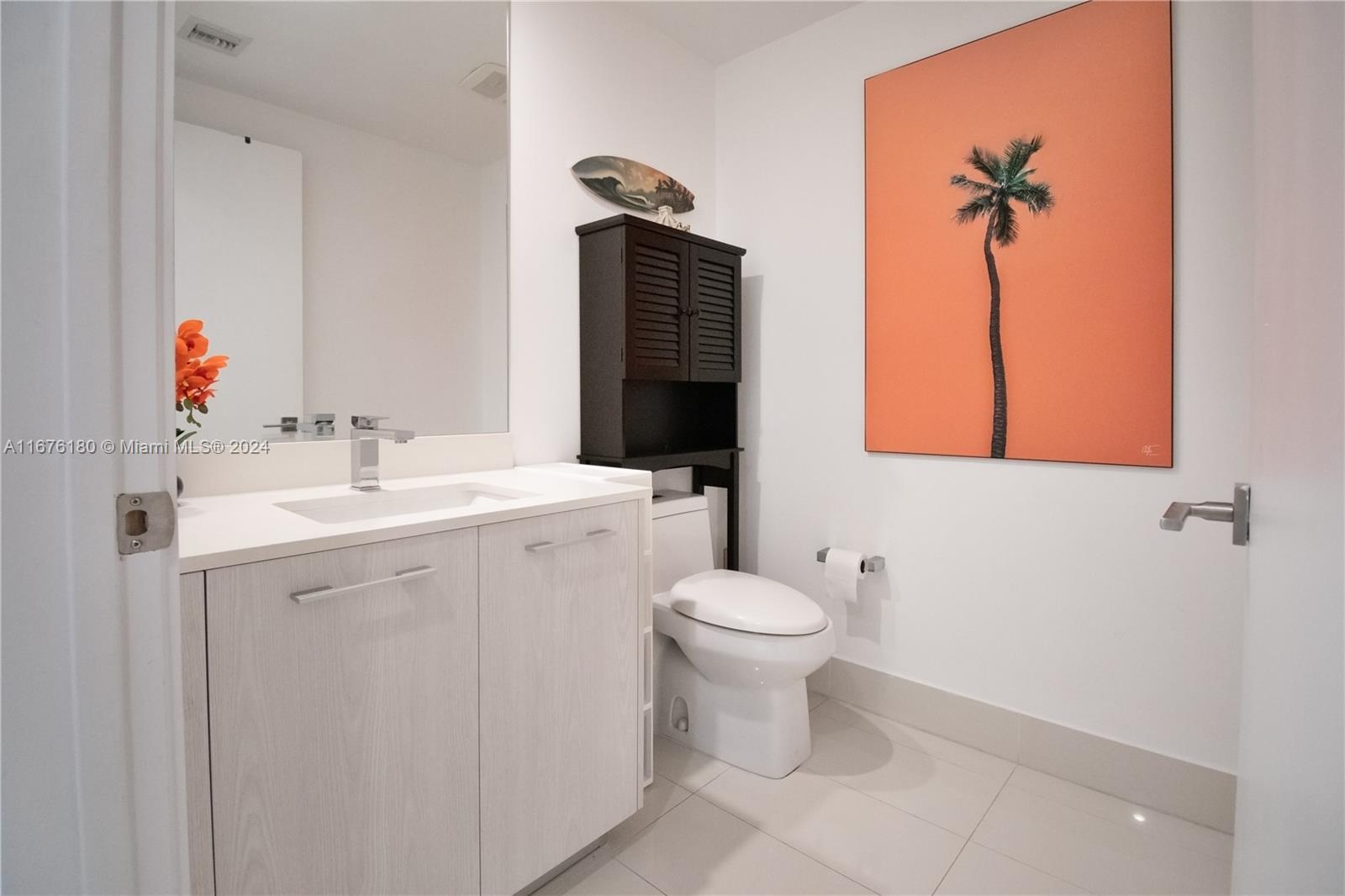55 SW 9th St Unit 3810, Miami, Florida, 33130, United States, 1 Bedroom Bedrooms, ,2 BathroomsBathrooms,Residential,For Sale,55 SW 9th St Unit 3810,1642010