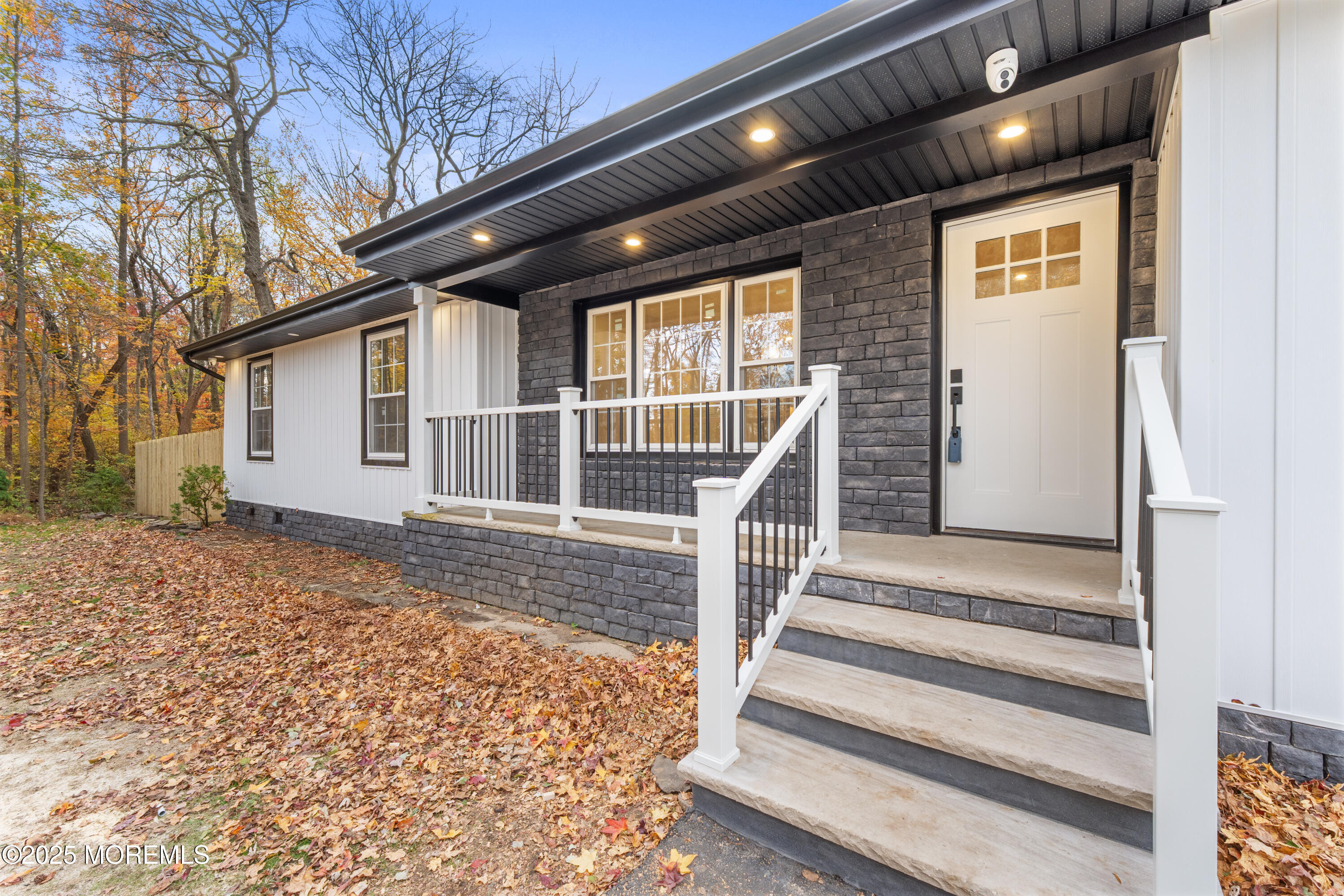 Middletown, New Jersey, 07748, United States, 3 Bedrooms Bedrooms, ,3 BathroomsBathrooms,Residential,For Sale,1987371