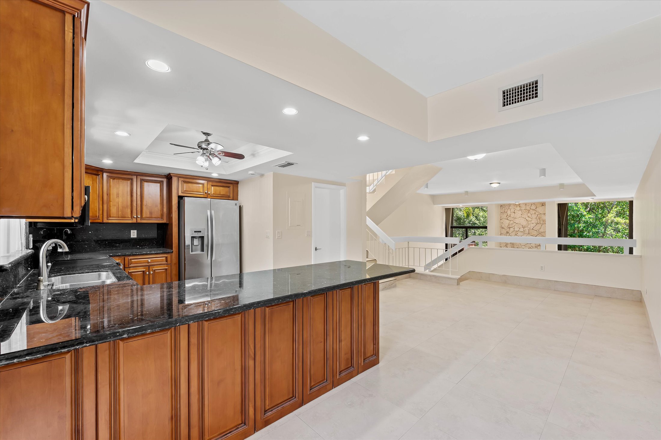  2525 NE 135th St, North Miami, FL, 33181 - 物件實景