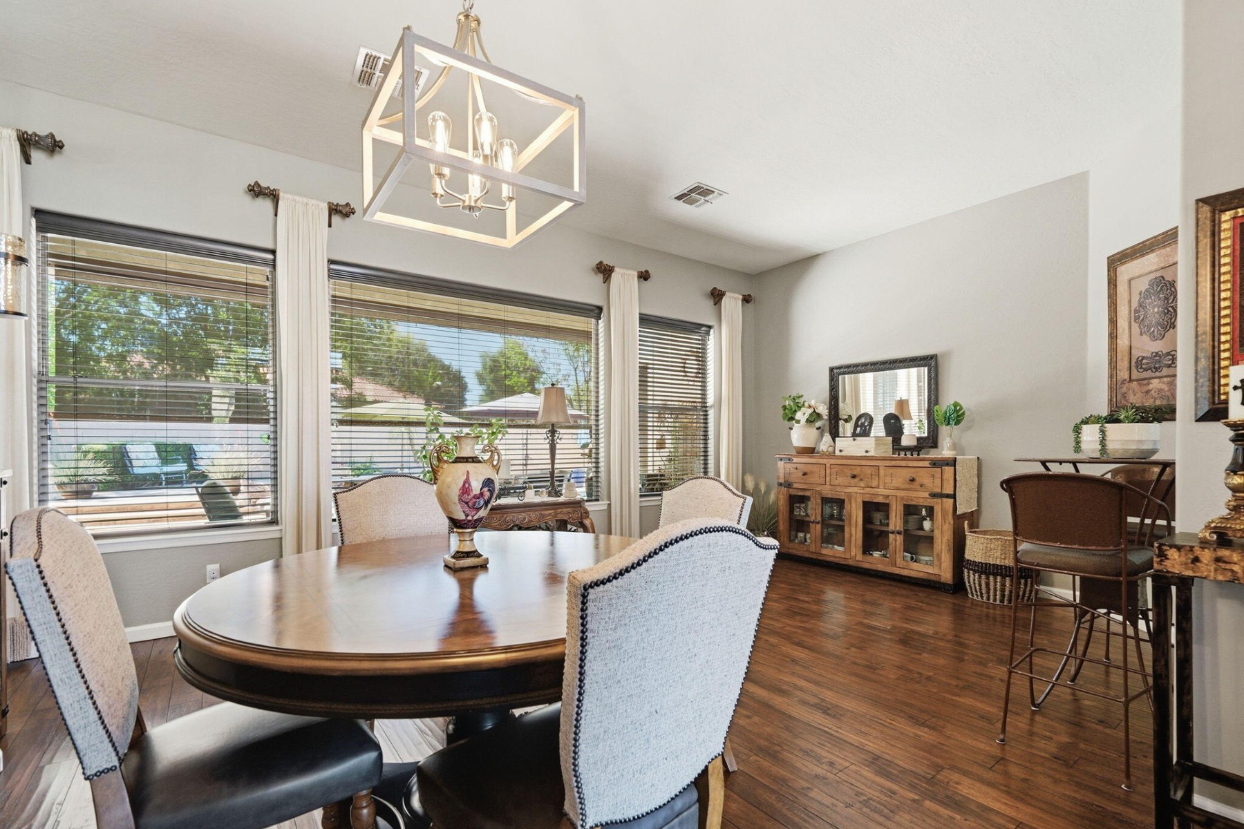  2552 S Jacob Street  Gilbert, AZ - 物件實景