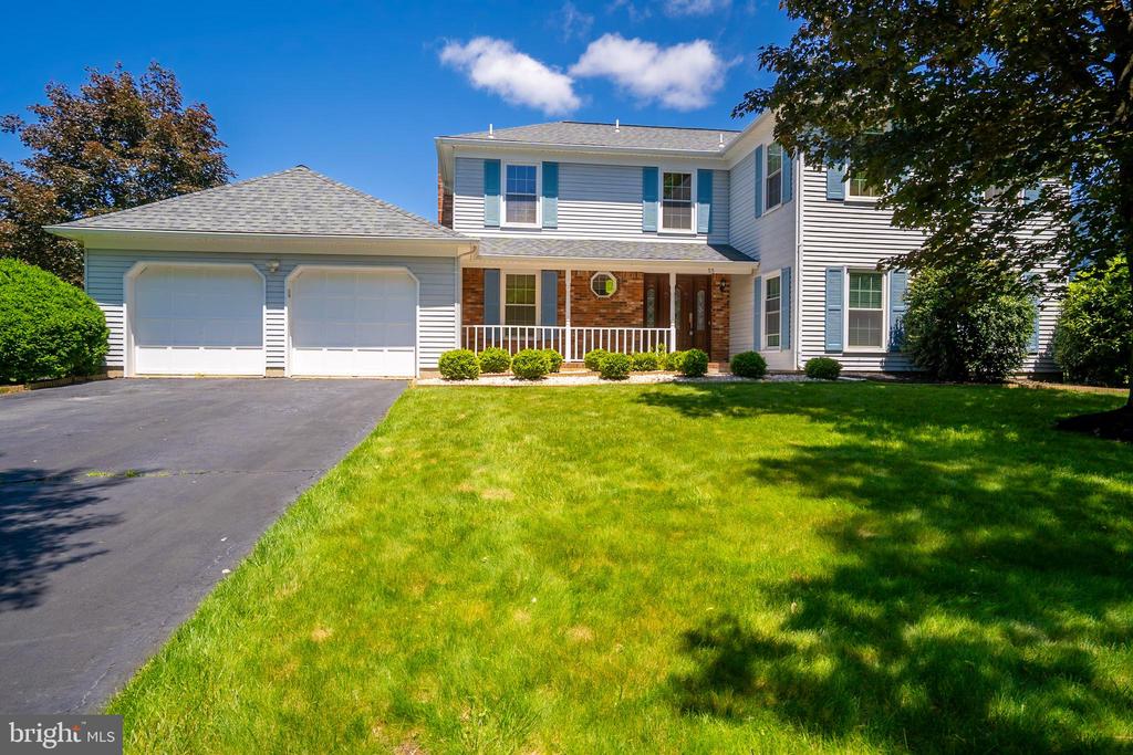 Princeton Junction, New Jersey, 08550, United States, 4 Bedrooms Bedrooms, ,3 BathroomsBathrooms,Residential,For Sale,1943905