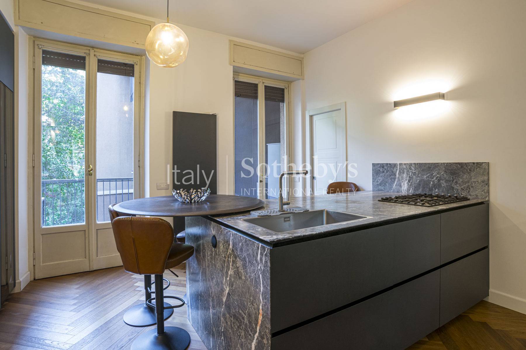  Fine renovated large scale apartment - 物件實景