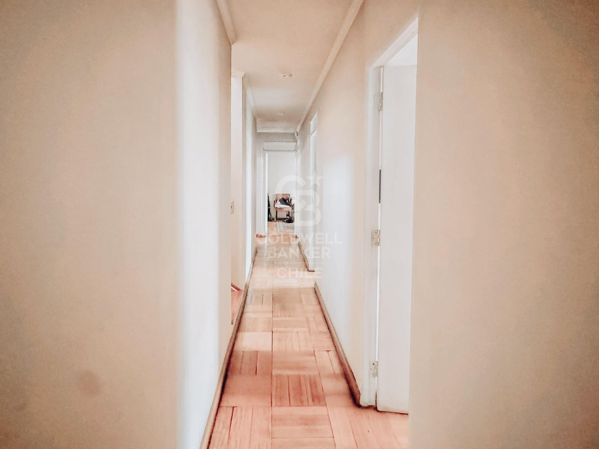 Vitacura, Chile, 4 Bedrooms Bedrooms, ,3 BathroomsBathrooms,Residential,For Sale,1917854