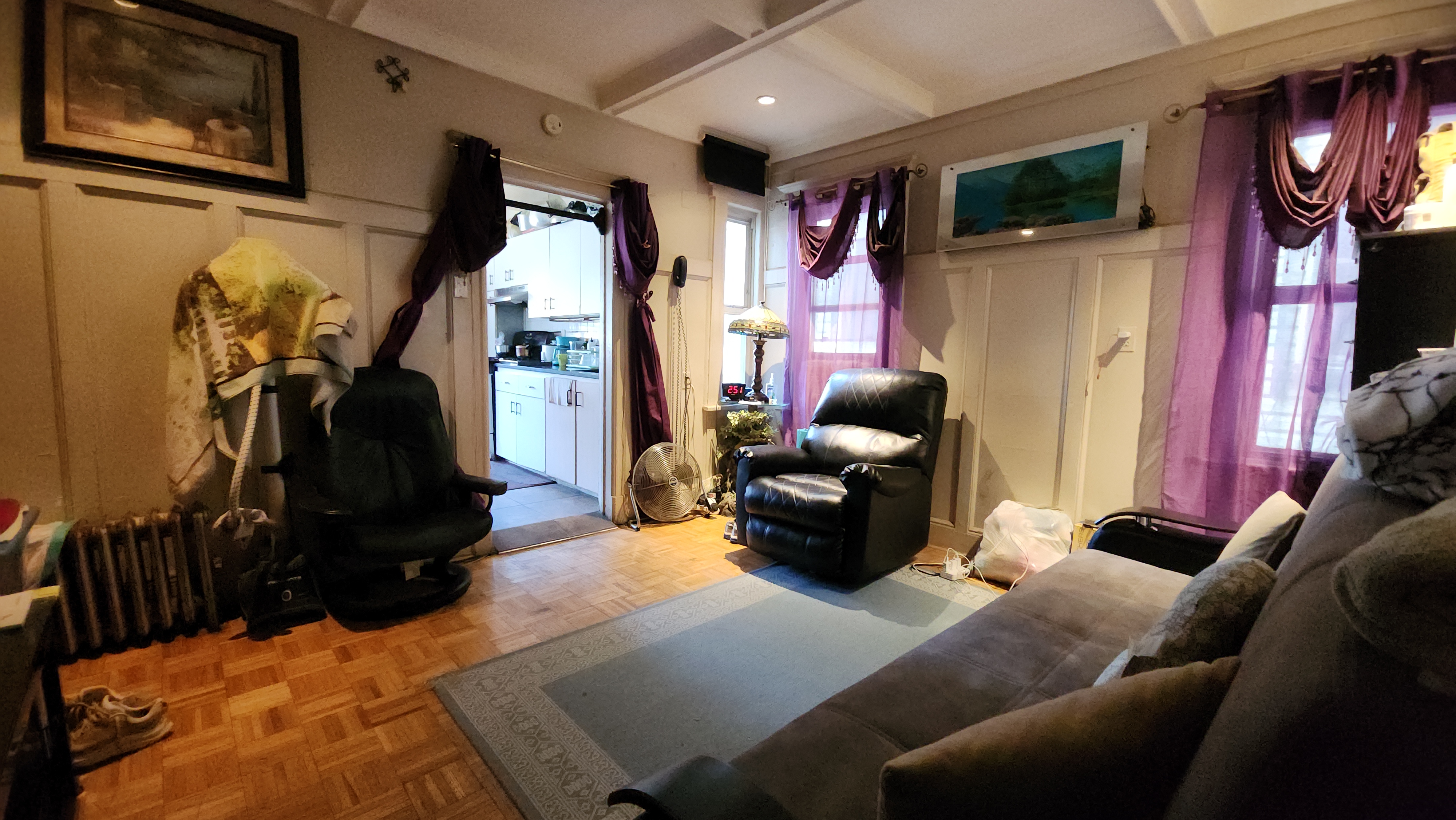 Elmhurst, New York, 11373, United States, 10 Bedrooms Bedrooms, ,3 BathroomsBathrooms,Residential,For Sale,1895054
