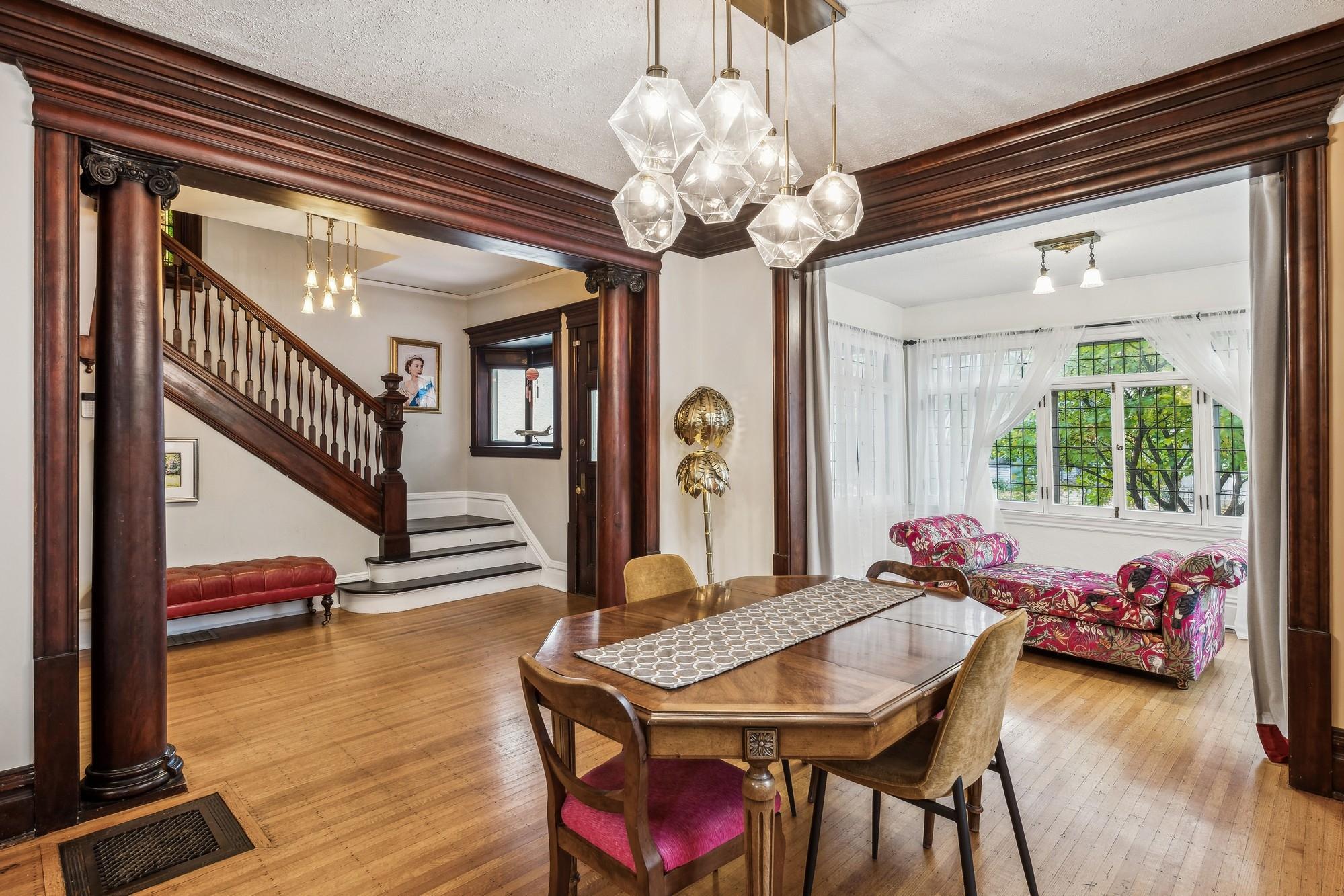 Minneapolis, Minnesota, 55408, United States, 4 Bedrooms Bedrooms, ,2 BathroomsBathrooms,Residential,For Sale,1898421