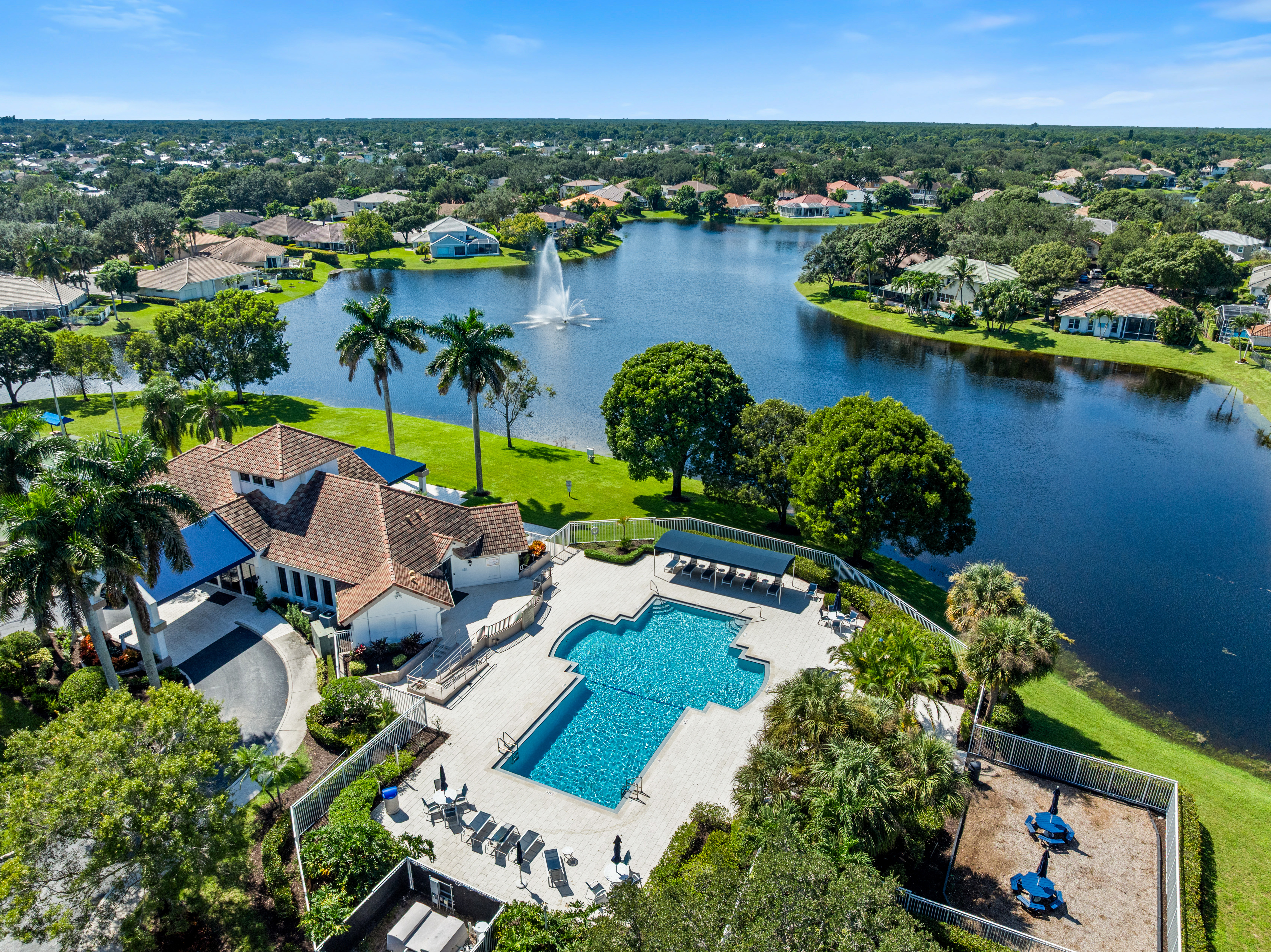  572 Scrubjay Lane, Jupiter, FL, 33458 - 物件實景
