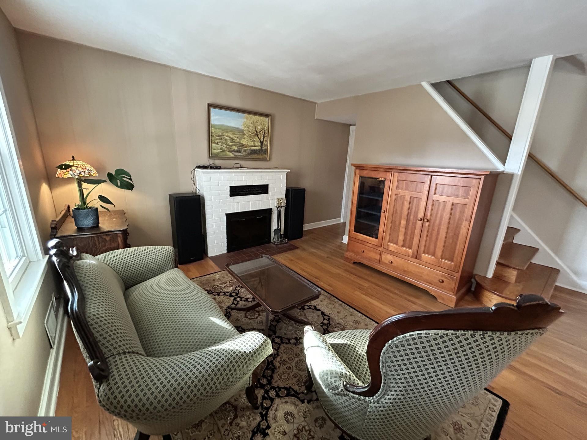 Beltsville, Maryland, 20705, United States, 3 Bedrooms Bedrooms, ,2 BathroomsBathrooms,Residential,For Sale,1987066