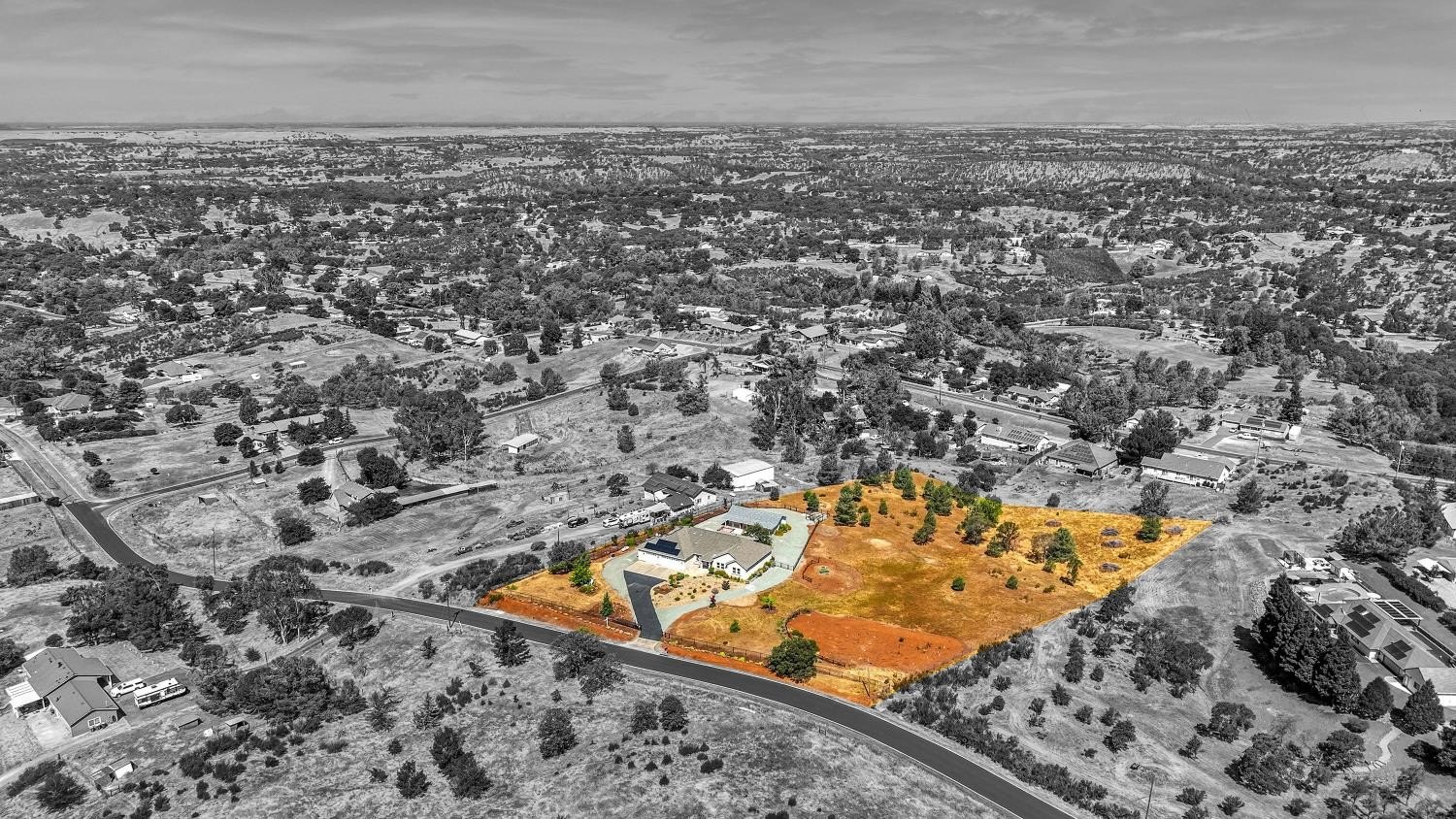 Valley Springs, California, 95252, United States, 3 Bedrooms Bedrooms, ,4 BathroomsBathrooms,Residential,For Sale,1981868