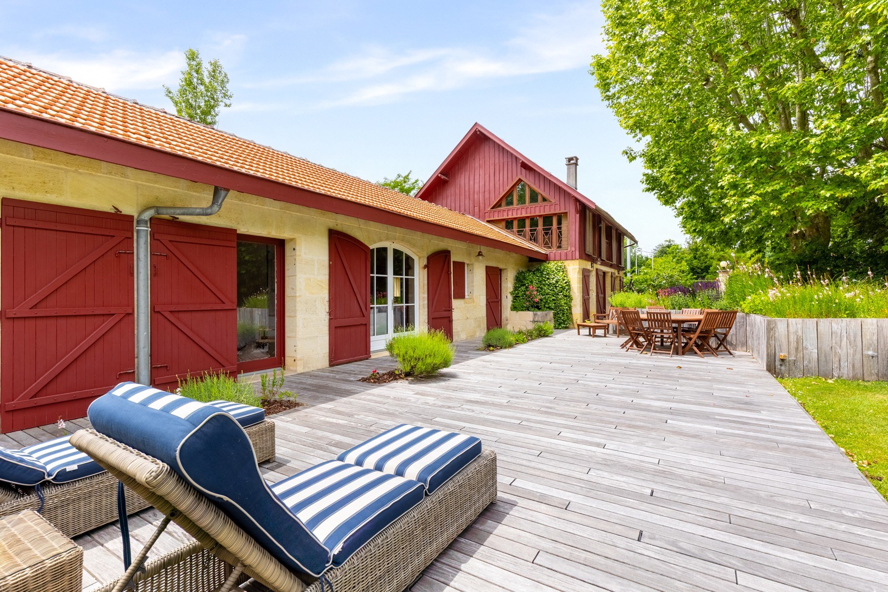  BORDEAUX 15MN - MAGNIFICENT HOUSE - LANDSCAPED 3000SQ.M PARK - 4 BEDROOMS - SWI… - 物件實景