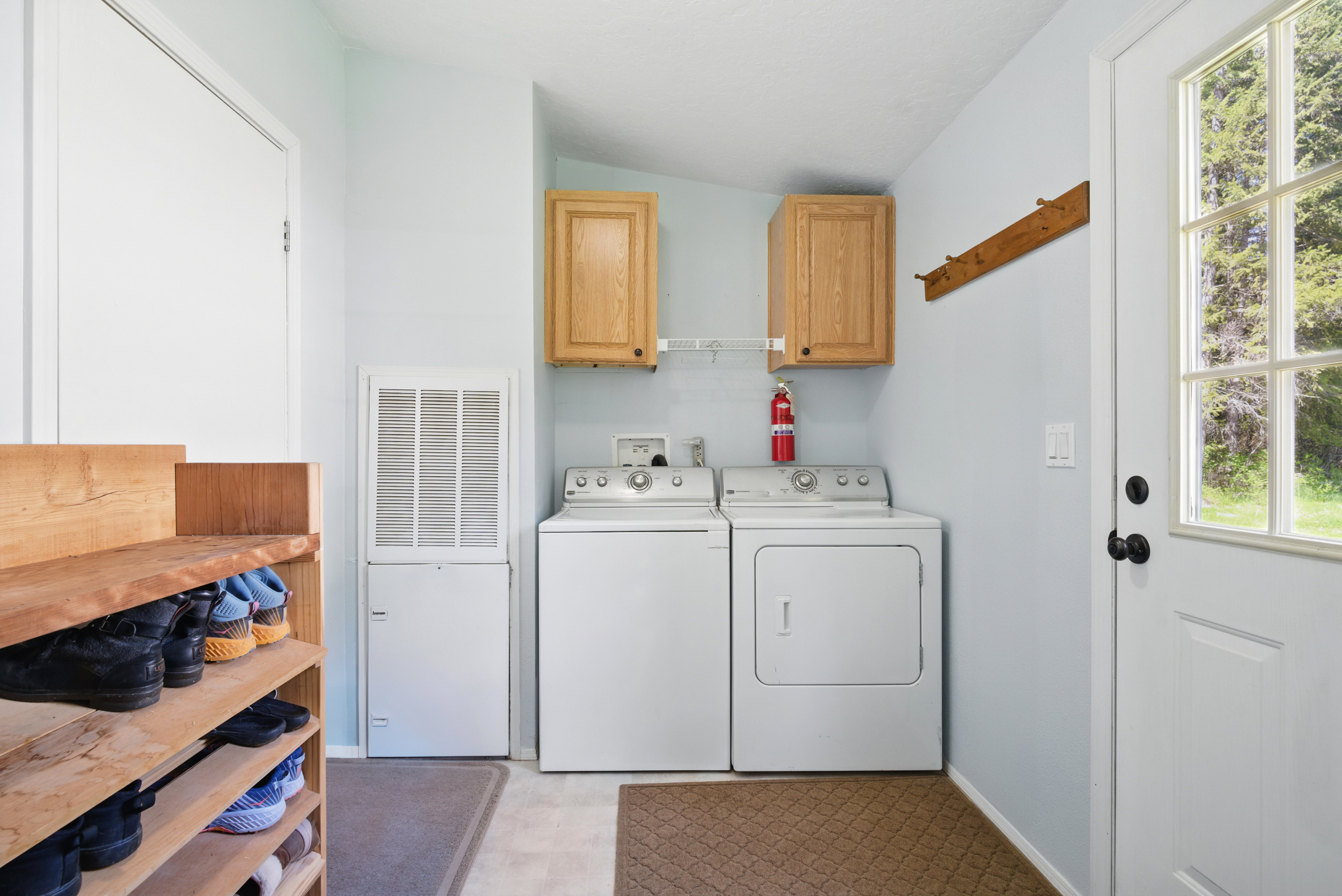 Clark Fork, Idaho, 83811, United States, 3 Bedrooms Bedrooms, ,2 BathroomsBathrooms,Residential,For Sale,1887934