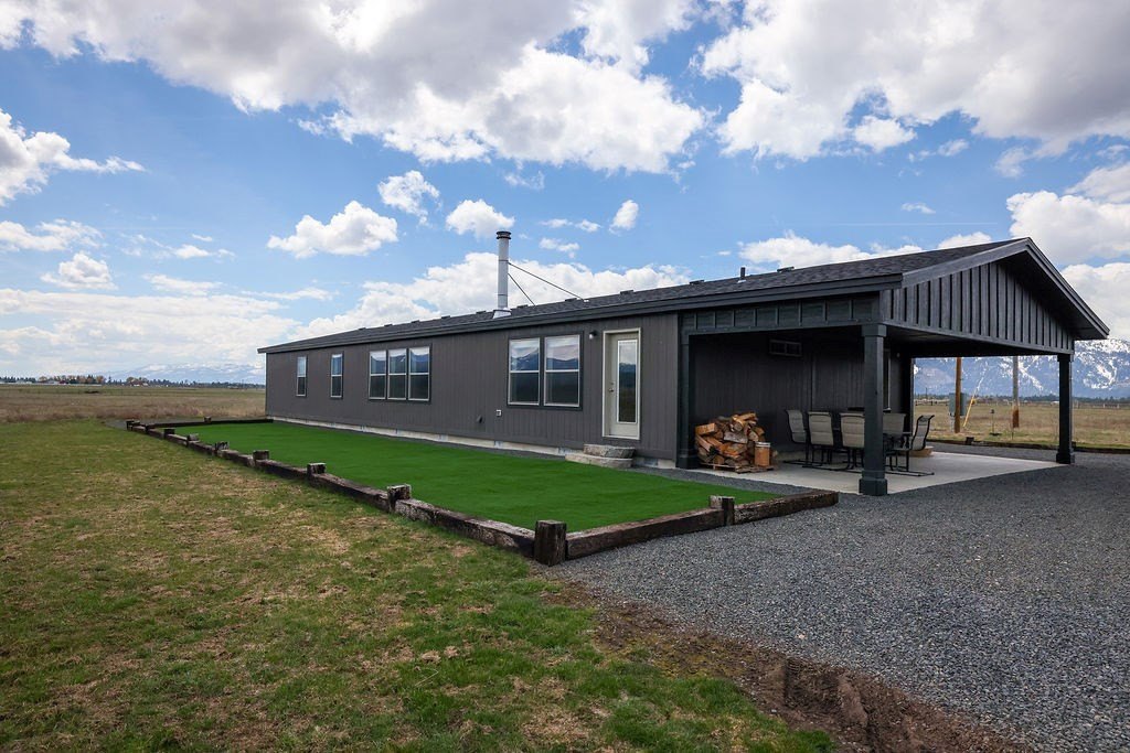 Donnelly, Idaho, 83615, United States, 3 Bedrooms Bedrooms, ,1 BathroomBathrooms,Residential,For Sale,2005150