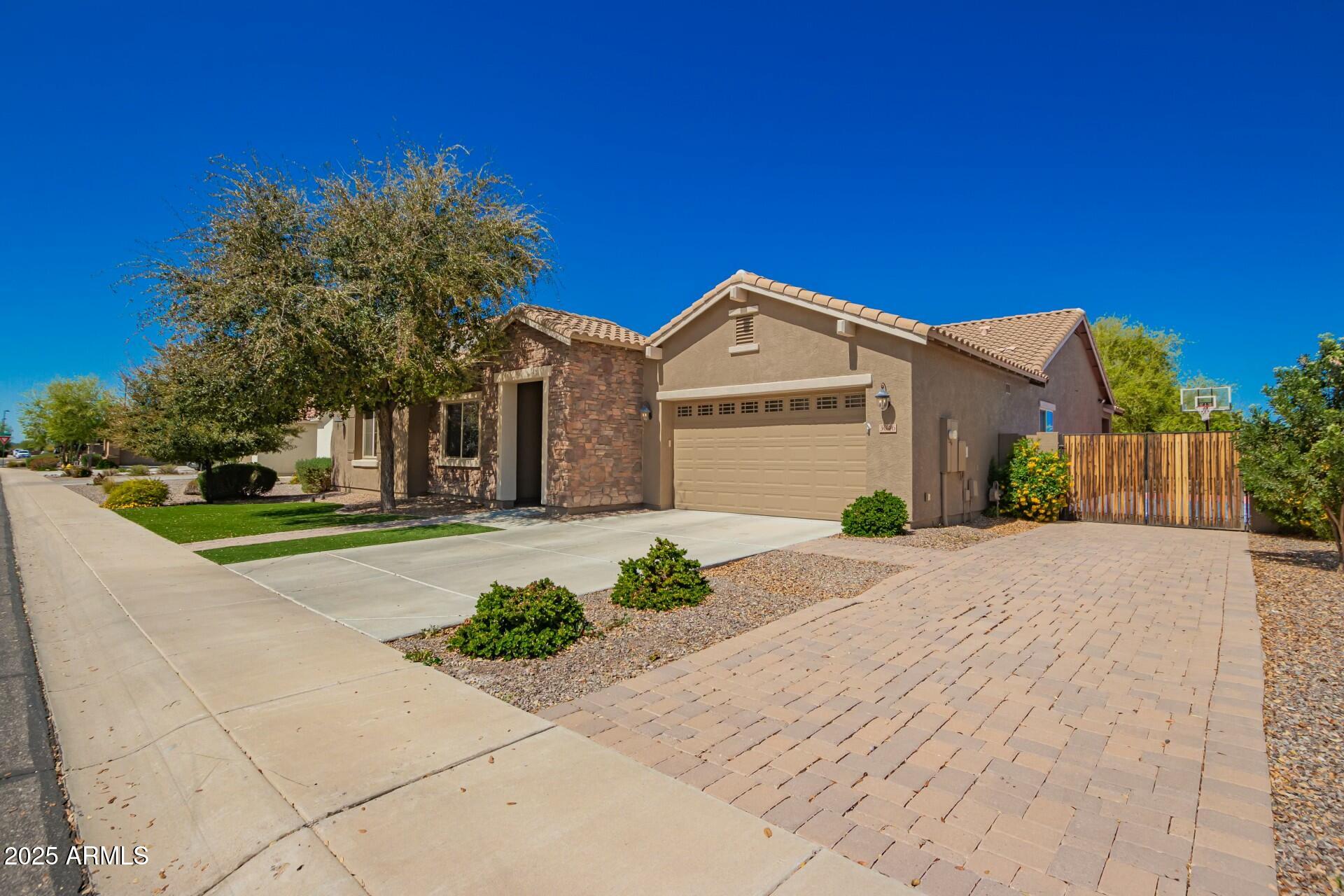 Gilbert, Arizona, 85297, United States, 4 Bedrooms Bedrooms, ,Residential,For Sale,1744665