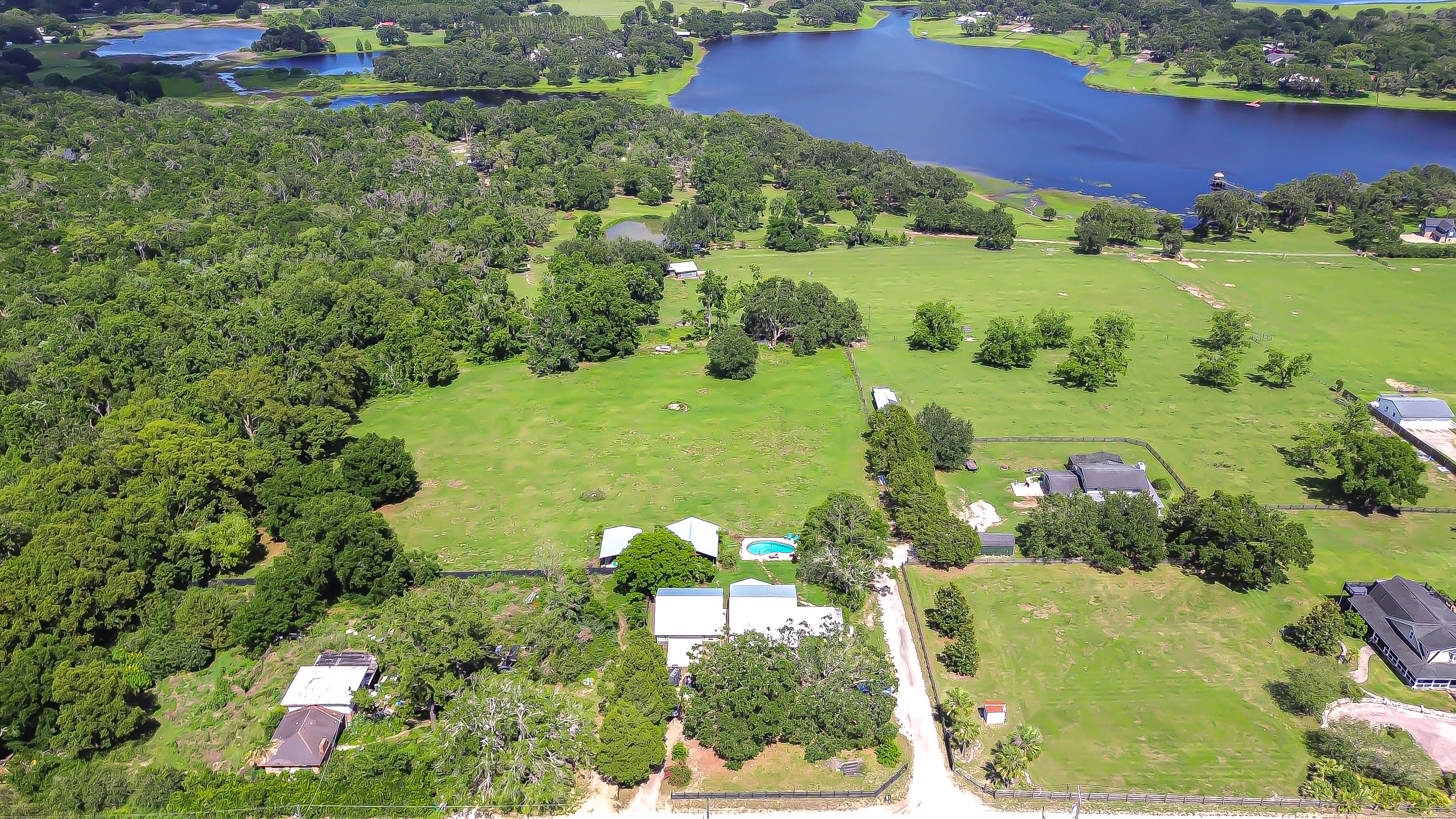 Dade City, Florida, 33523, United States, 4 Bedrooms Bedrooms, ,3 BathroomsBathrooms,Residential,For Sale,1873323