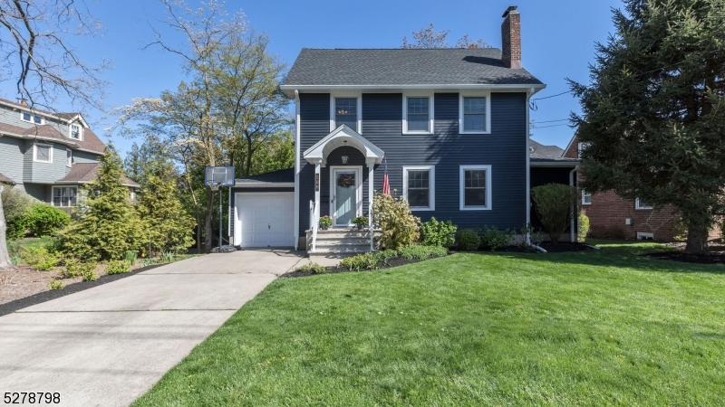 508 Orange Ave, Cranford Twp., New Jersey, 07016, United States, 4 Bedrooms Bedrooms, ,2 BathroomsBathrooms,Residential,For Sale,508 Orange Ave,1614005