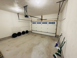 North Uxbridge, Massachusetts, 01569, United States, 3 Bedrooms Bedrooms, ,3 BathroomsBathrooms,Residential,For Sale,1945019
