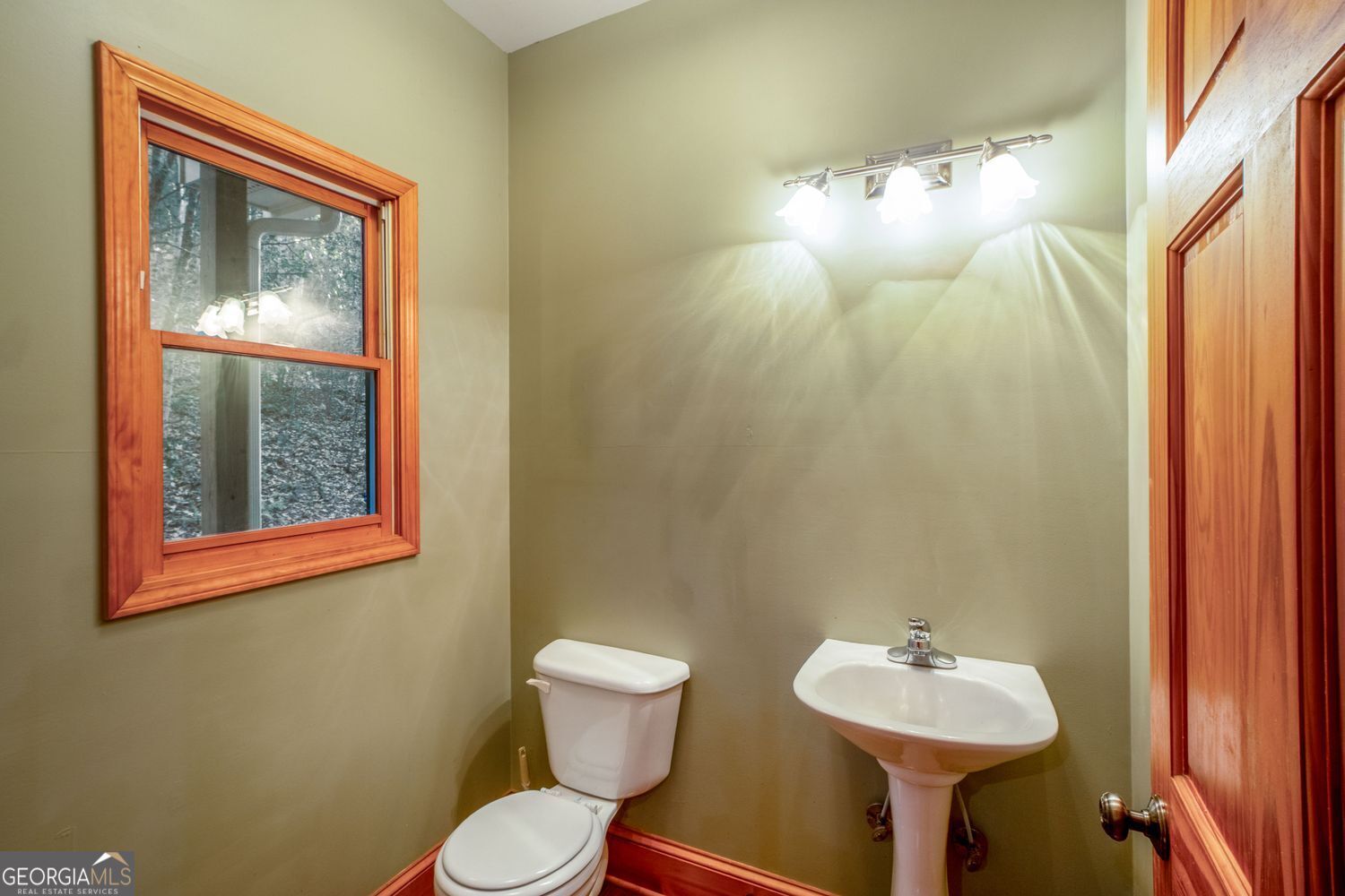 Clayton, Georgia, 30525, United States, 4 Bedrooms Bedrooms, ,3 BathroomsBathrooms,Residential,For Sale,1987187