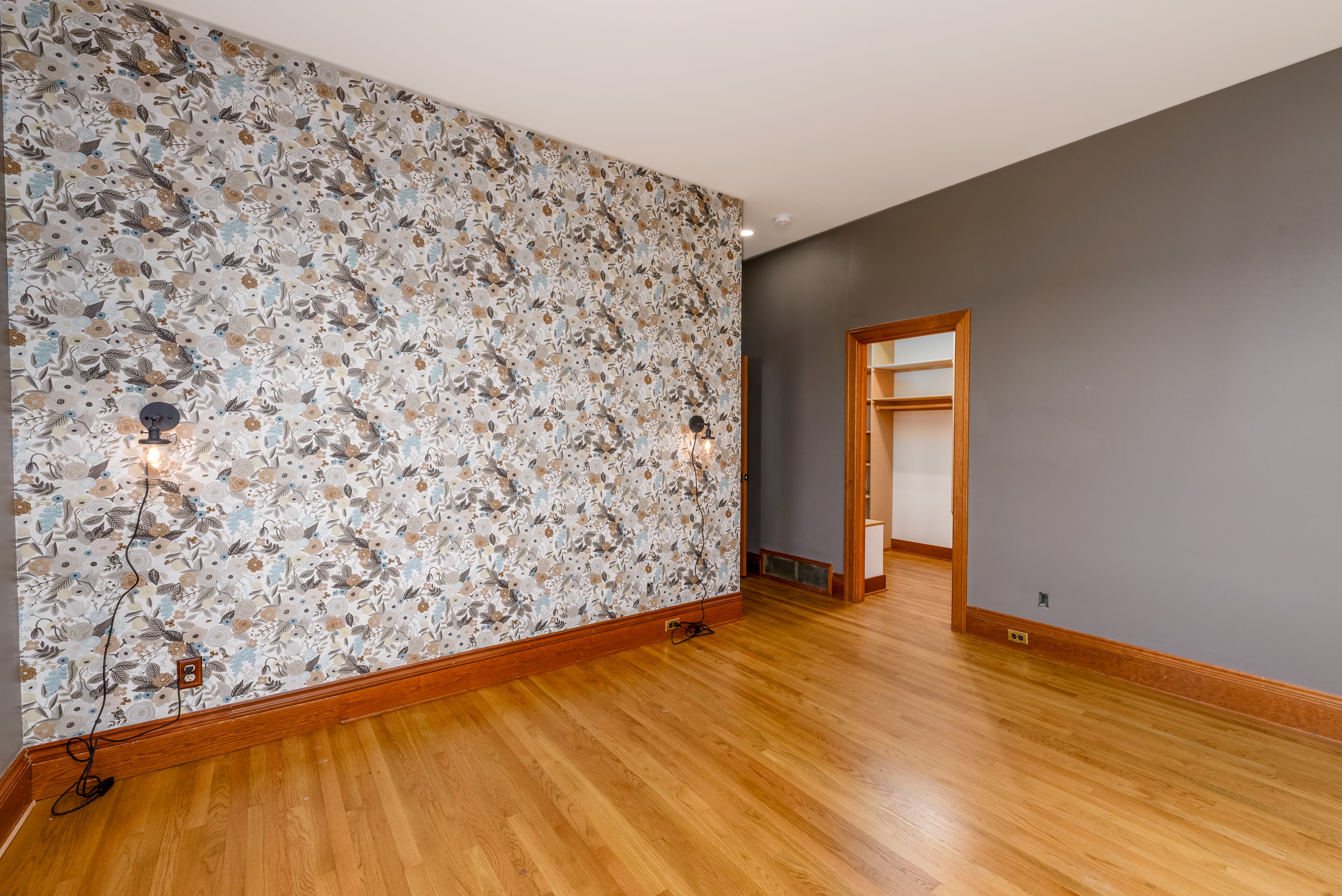 Moses Lake, Washington, 98837, United States, 3 Bedrooms Bedrooms, ,3 BathroomsBathrooms,Residential,For Sale,1980508