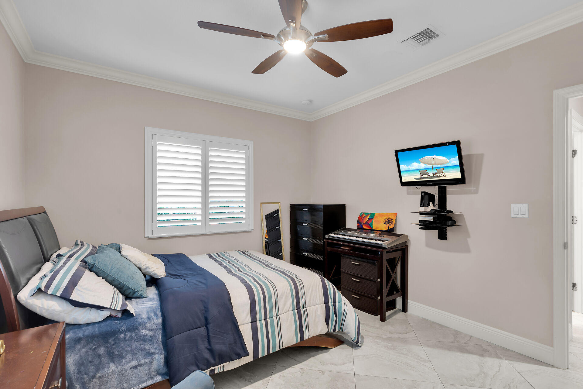 KEY LARGO, Florida, 33037, United States, 3 Bedrooms Bedrooms, ,2 BathroomsBathrooms,Residential,For Sale,1950983