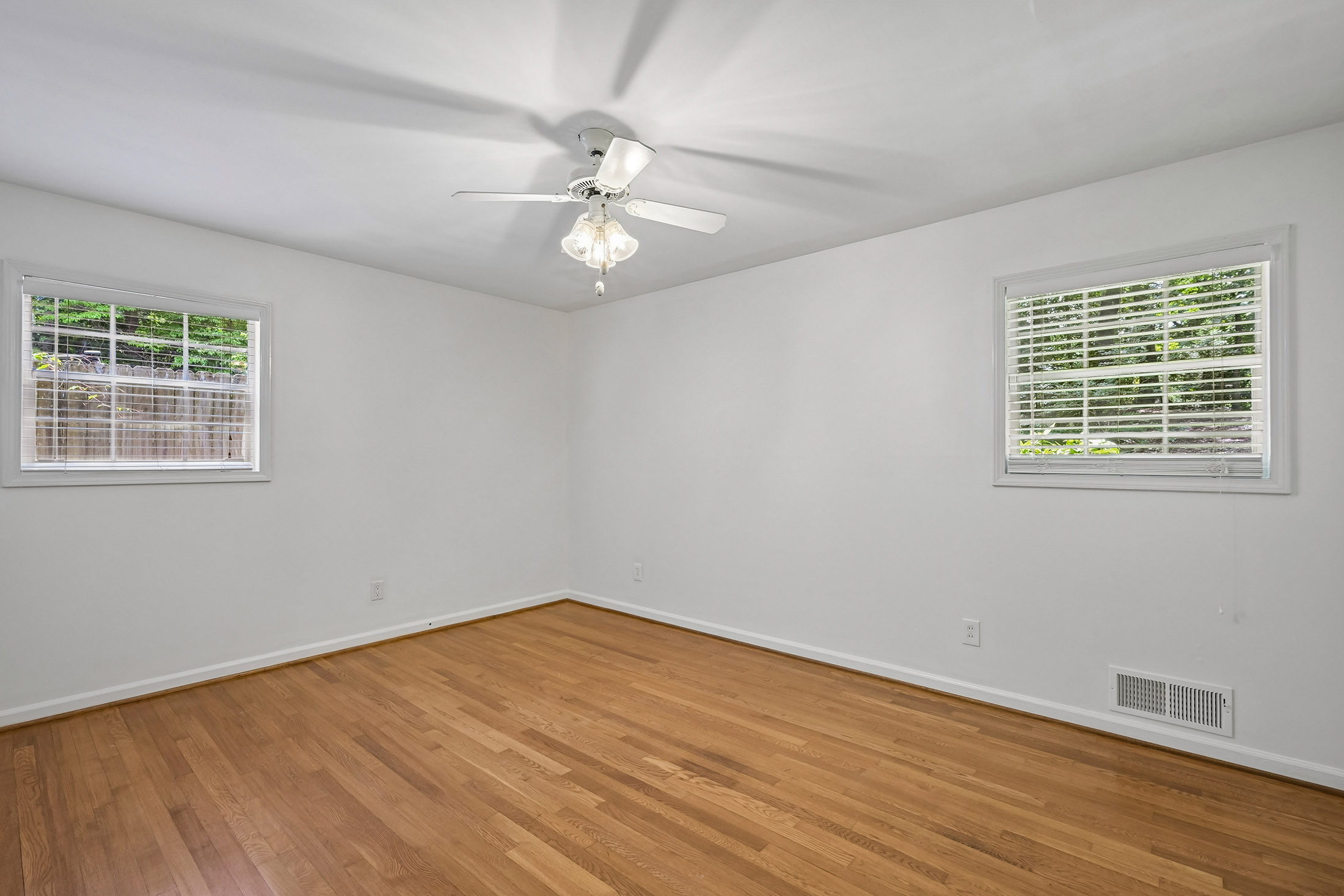  Charming Ranch Home Blends Space, Convenience, and Flexibility - 物件實景