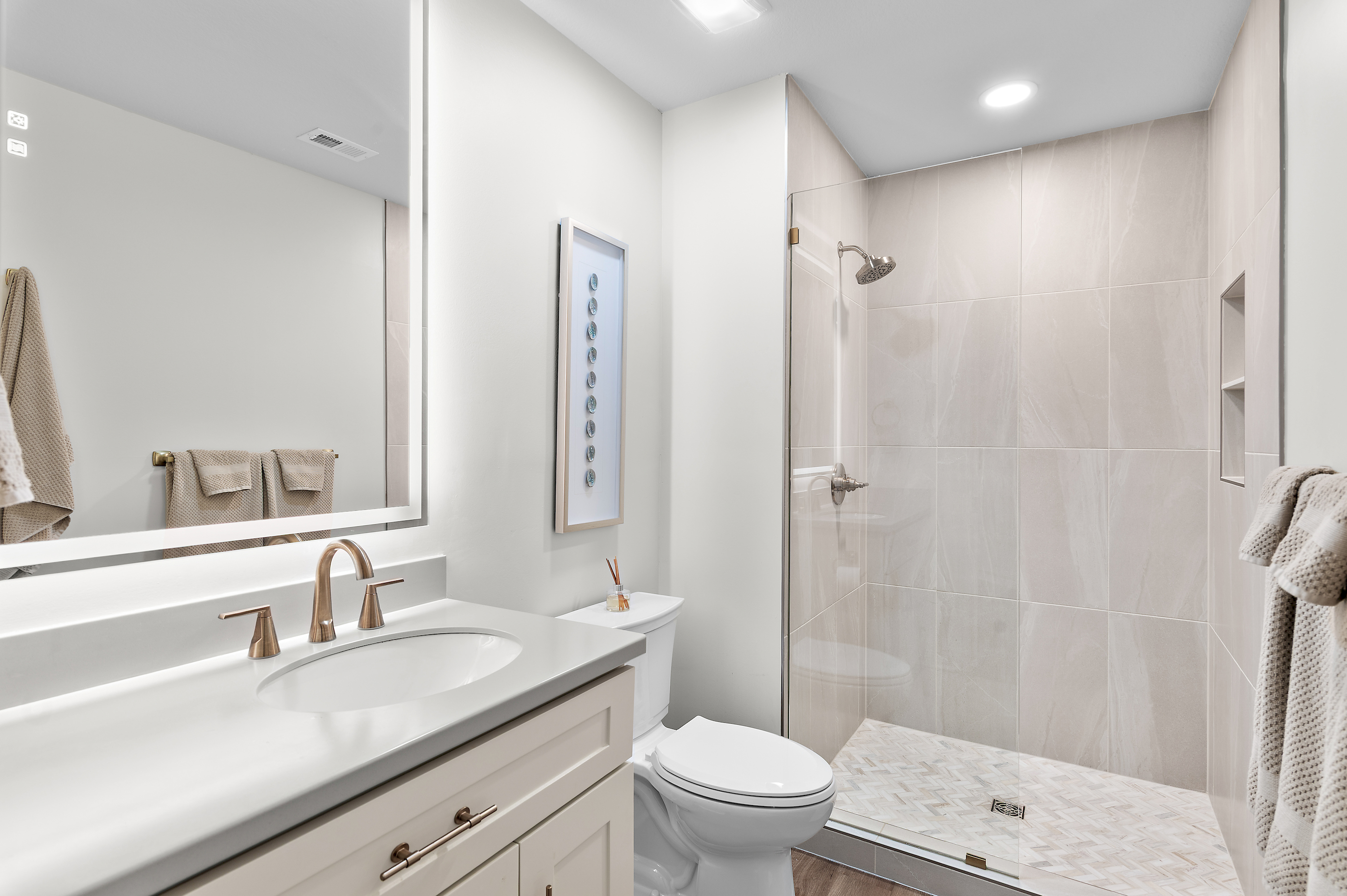  Beautifully Renovated Bayside Retreat Near the Bay and Beach - 物件實景