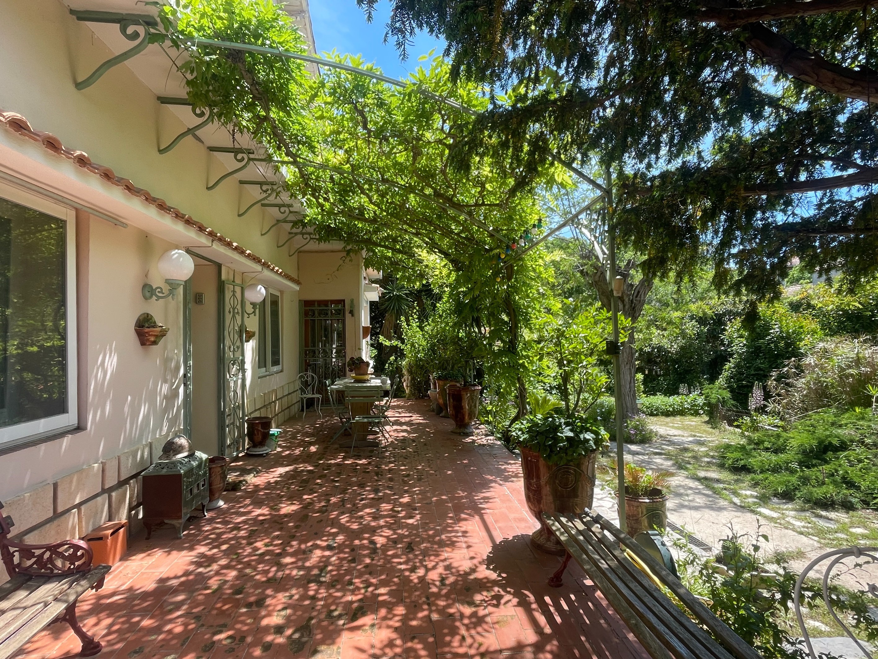  In a green setting on Mont Saint-Clair, house to renovate - 物件實景