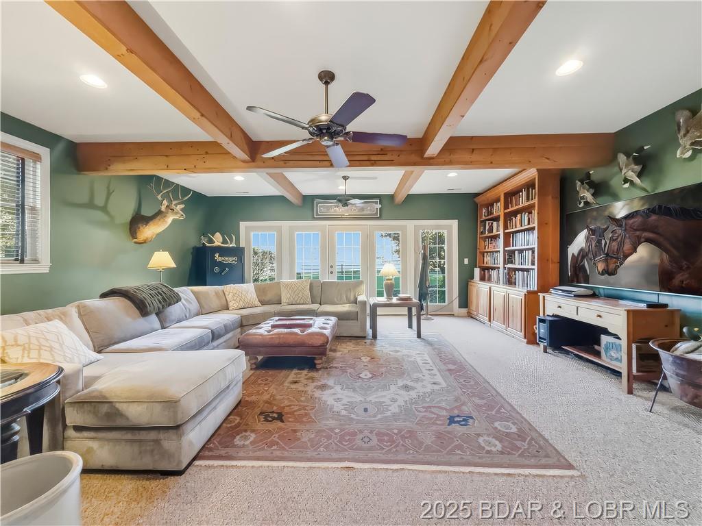 Camdenton, Missouri, 65020, United States, 4 Bedrooms Bedrooms, ,5 BathroomsBathrooms,Residential,For Sale,1989122