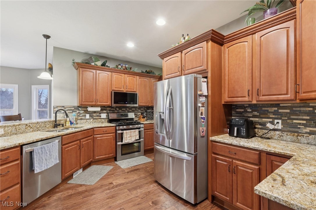 Concord, Ohio, 44077, United States, 4 Bedrooms Bedrooms, ,4 BathroomsBathrooms,Residential,For Sale,2009319