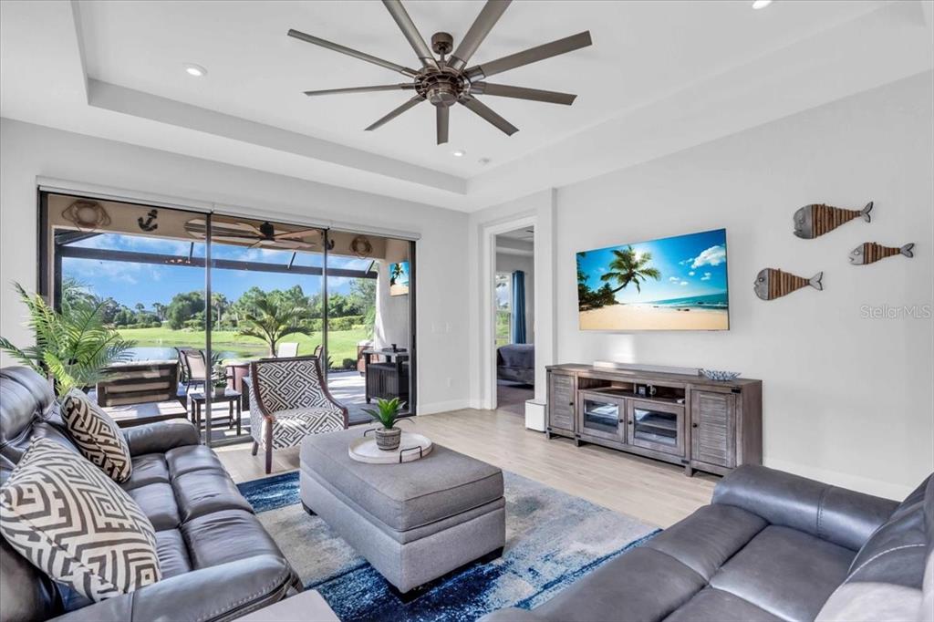 Palmetto, Florida, 34221, United States, 3 Bedrooms Bedrooms, ,2 BathroomsBathrooms,Residential,For Sale,1901922