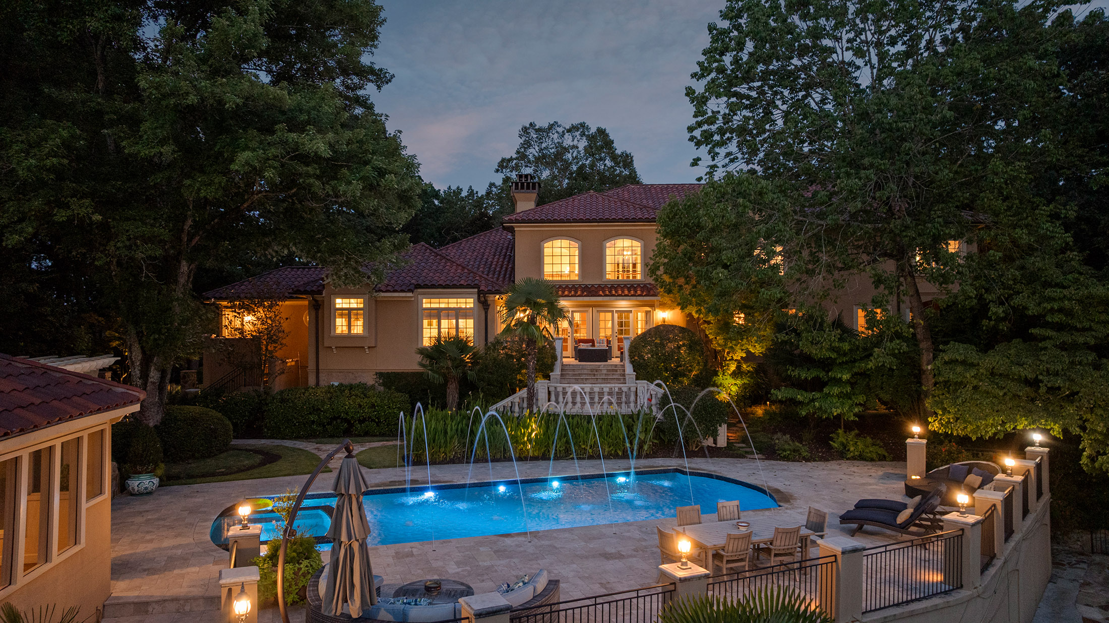  Remarkable Spanish-style Estate on 3.8+/- Private Acres - 物件實景