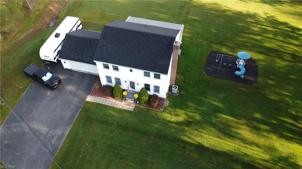 Chester, West Virginia, 26034, United States, 3 Bedrooms Bedrooms, ,3 BathroomsBathrooms,Residential,For Sale,1975770