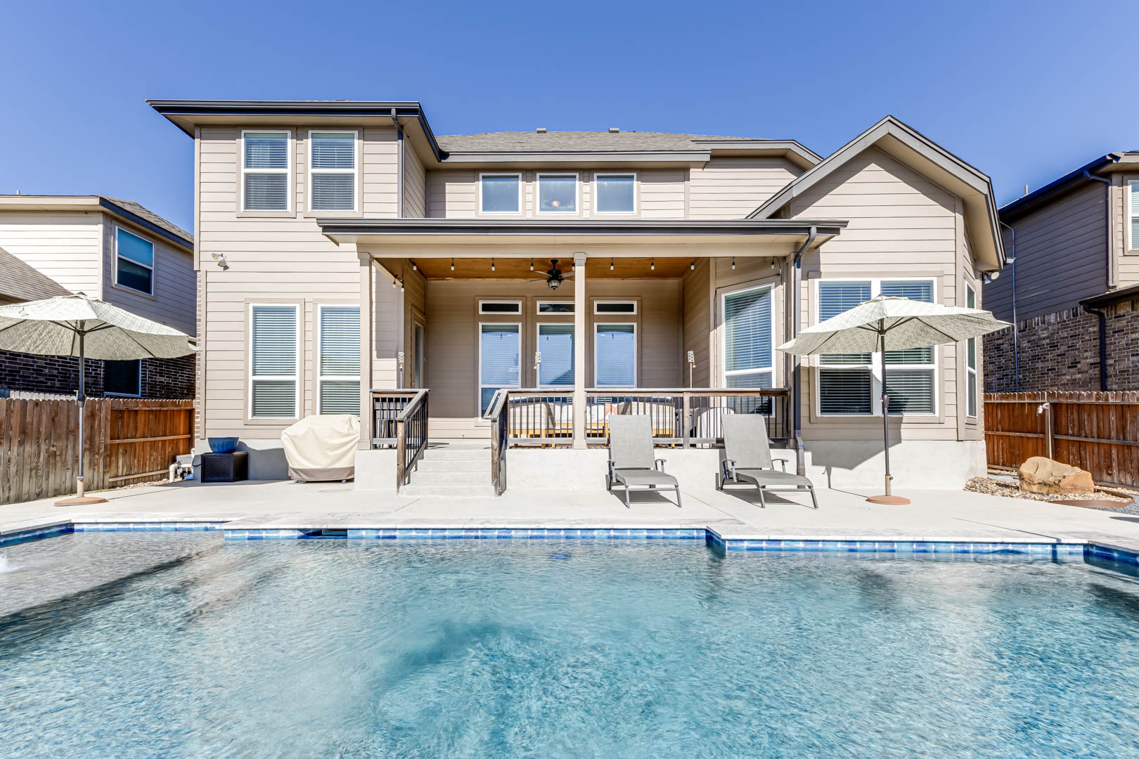 Cibolo, Texas, 78108, United States, 5 Bedrooms Bedrooms, ,4 BathroomsBathrooms,Residential,For Sale,2012398