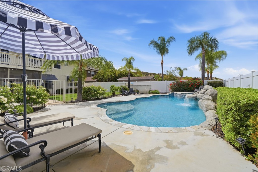 Murrieta, California, 92562, United States, 5 Bedrooms Bedrooms, ,4 BathroomsBathrooms,Residential,For Sale,2049135
