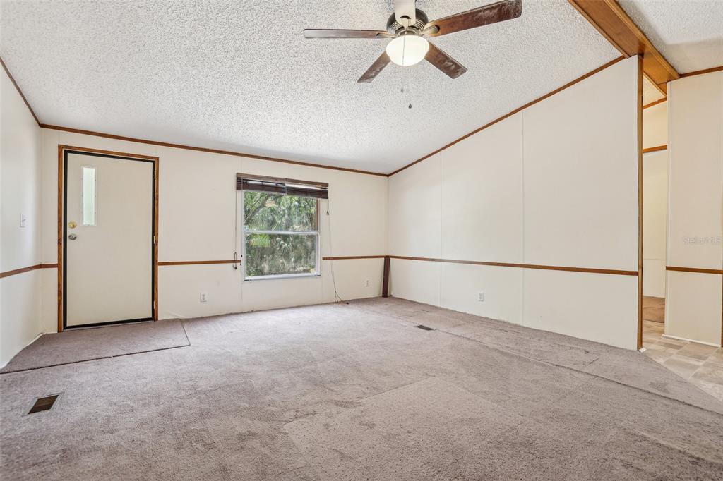 Edgewater, Florida, 32132, United States, 5 Bedrooms Bedrooms, ,4 BathroomsBathrooms,Residential,For Sale,1794815