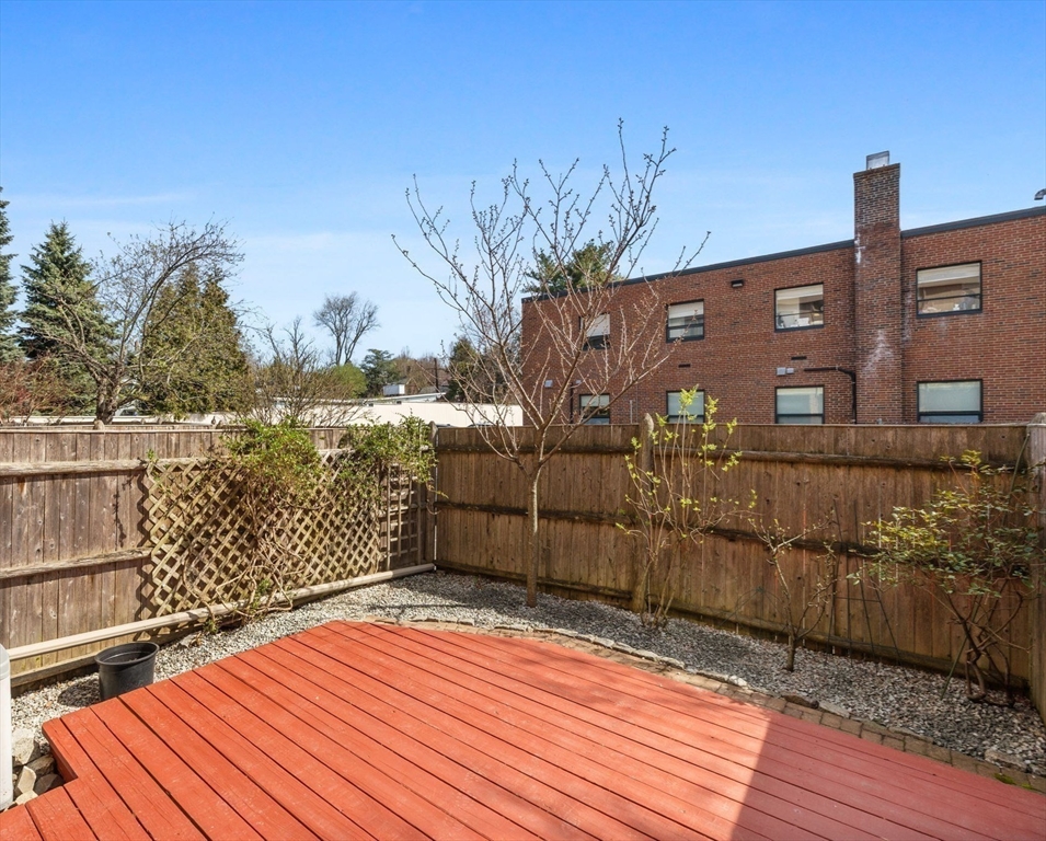 Cambridge, Massachusetts, 02138, United States, 3 Bedrooms Bedrooms, ,3 BathroomsBathrooms,Residential,For Sale,2040647
