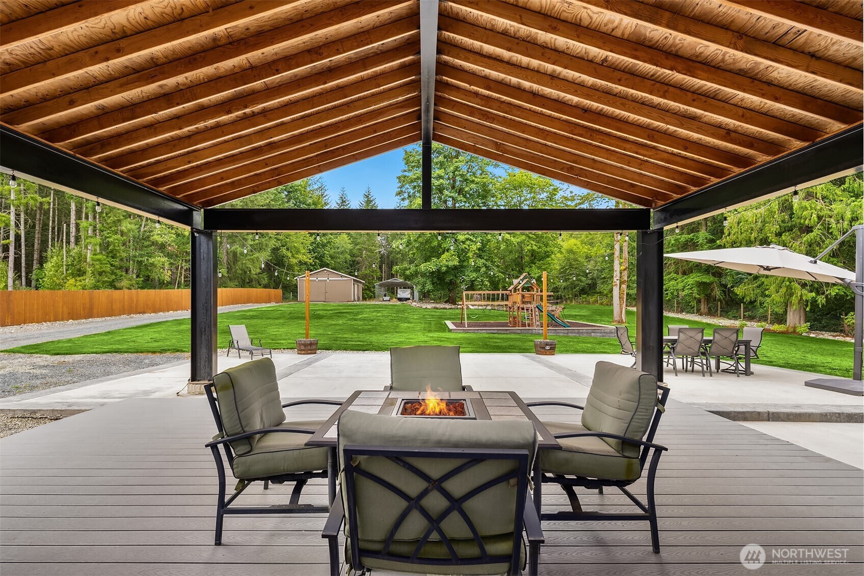 Lake Stevens, Washington, 98258, United States, 4 Bedrooms Bedrooms, ,2 BathroomsBathrooms,Residential,For Sale,1901328