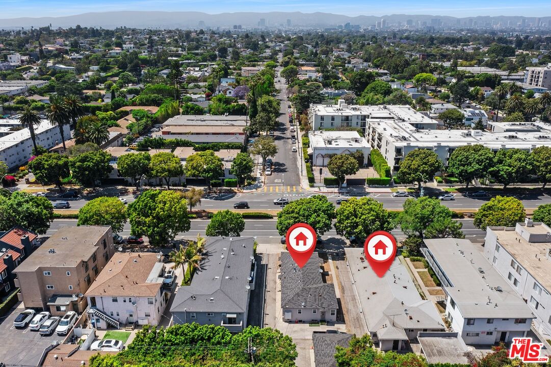 Los Angeles, California, 90066, United States, 7 Bedrooms Bedrooms, ,Residential,For Sale,1867047