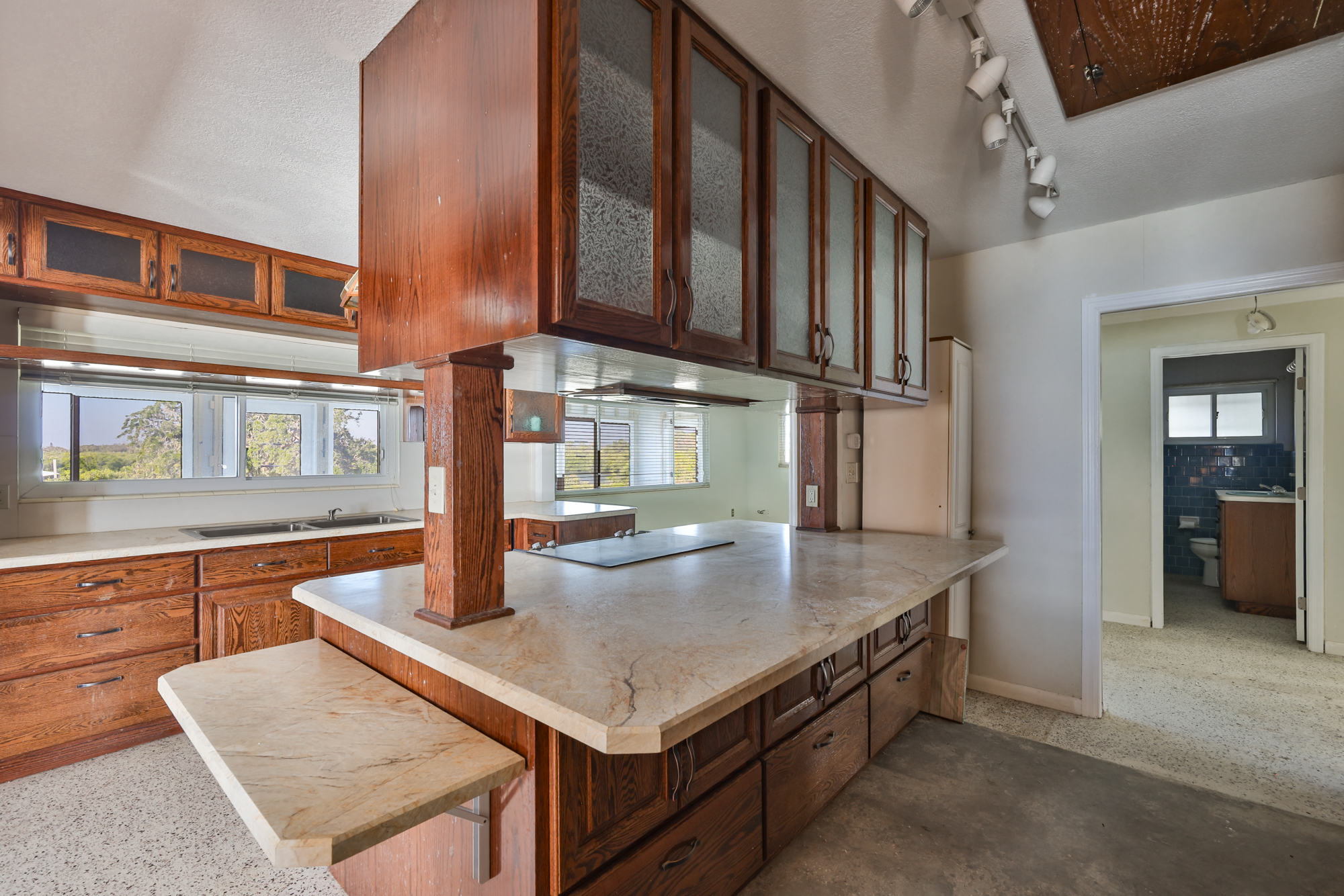 Ruskin, Florida, 33570, United States, 3 Bedrooms Bedrooms, ,2 BathroomsBathrooms,Residential,For Sale,2002551